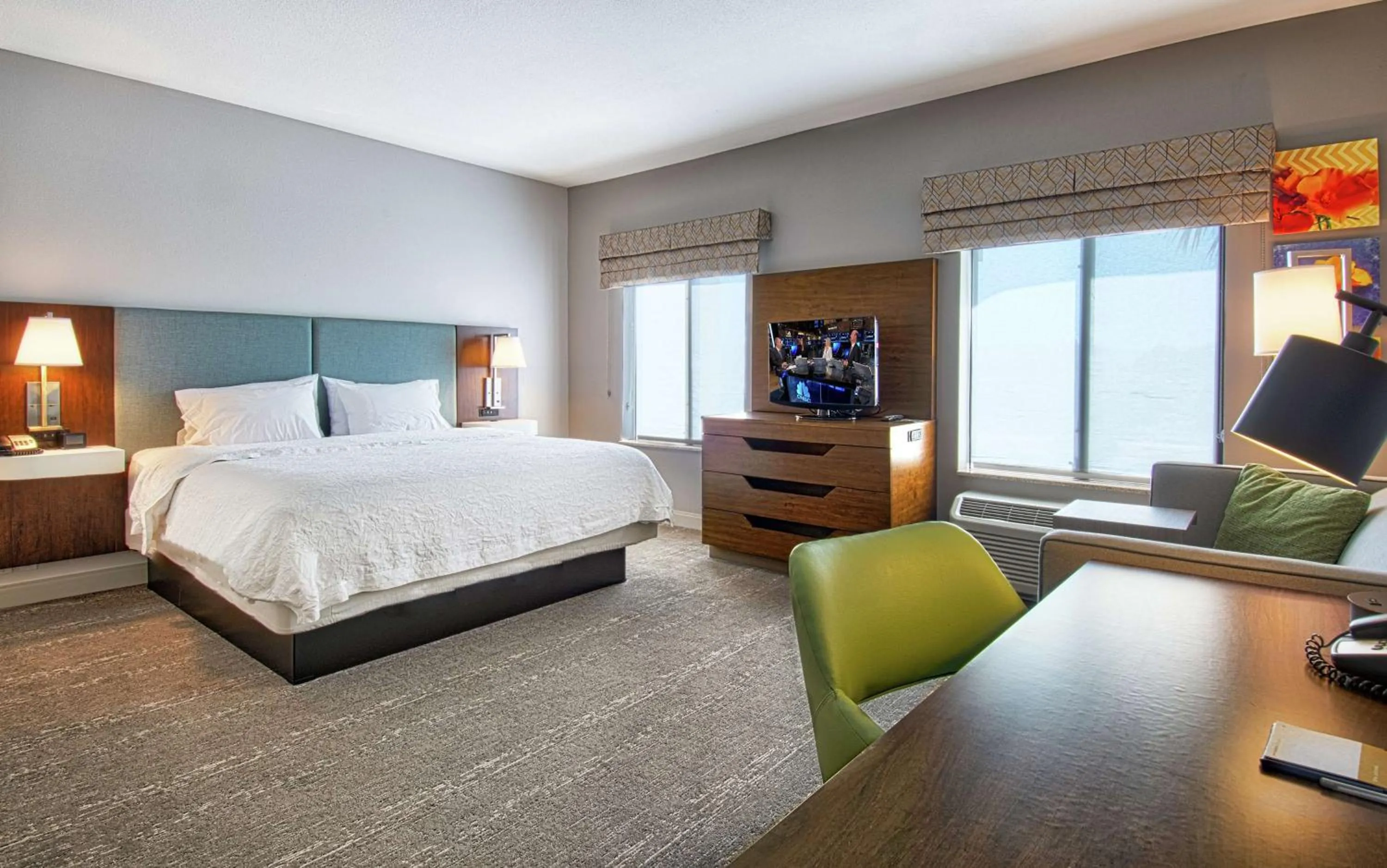 King Studio Suite with Sofa Bed - Non-Smoking in Hampton Inn & Suites by Hilton Hemet Menifee Murrieta