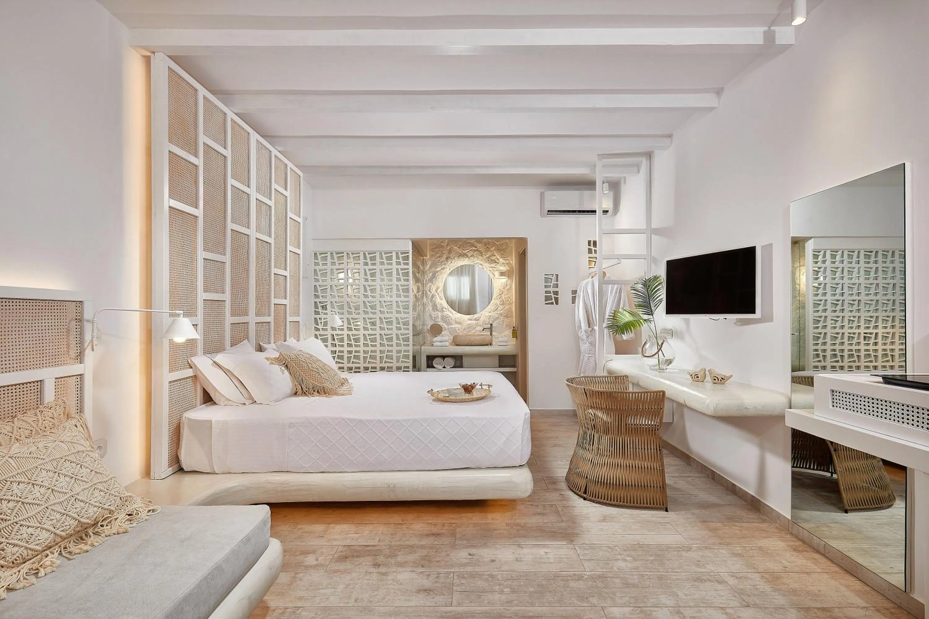 Comfort Suite with Garden View in Petri Suites