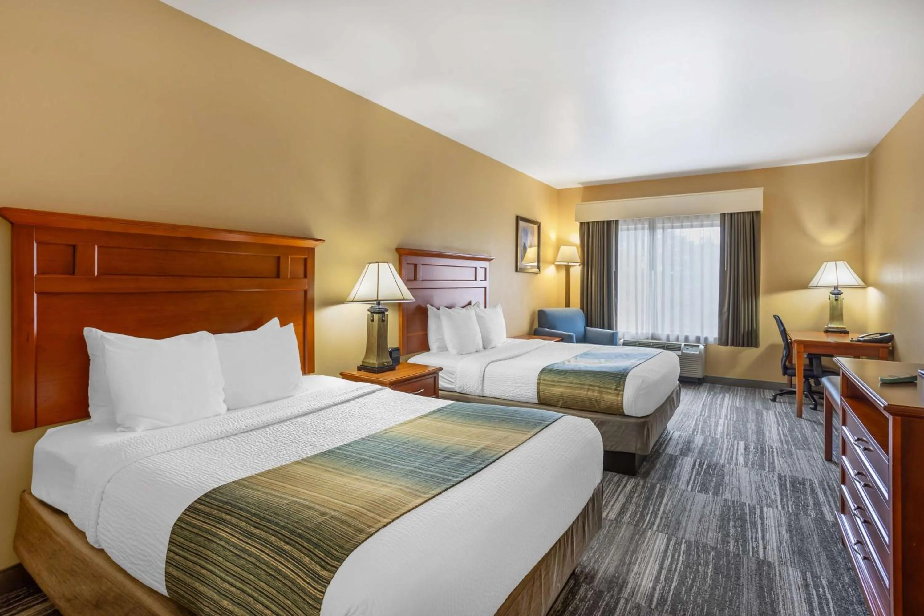 Queen Room with Two Queen Beds in Best Western PLUS University Park Inn & Suites