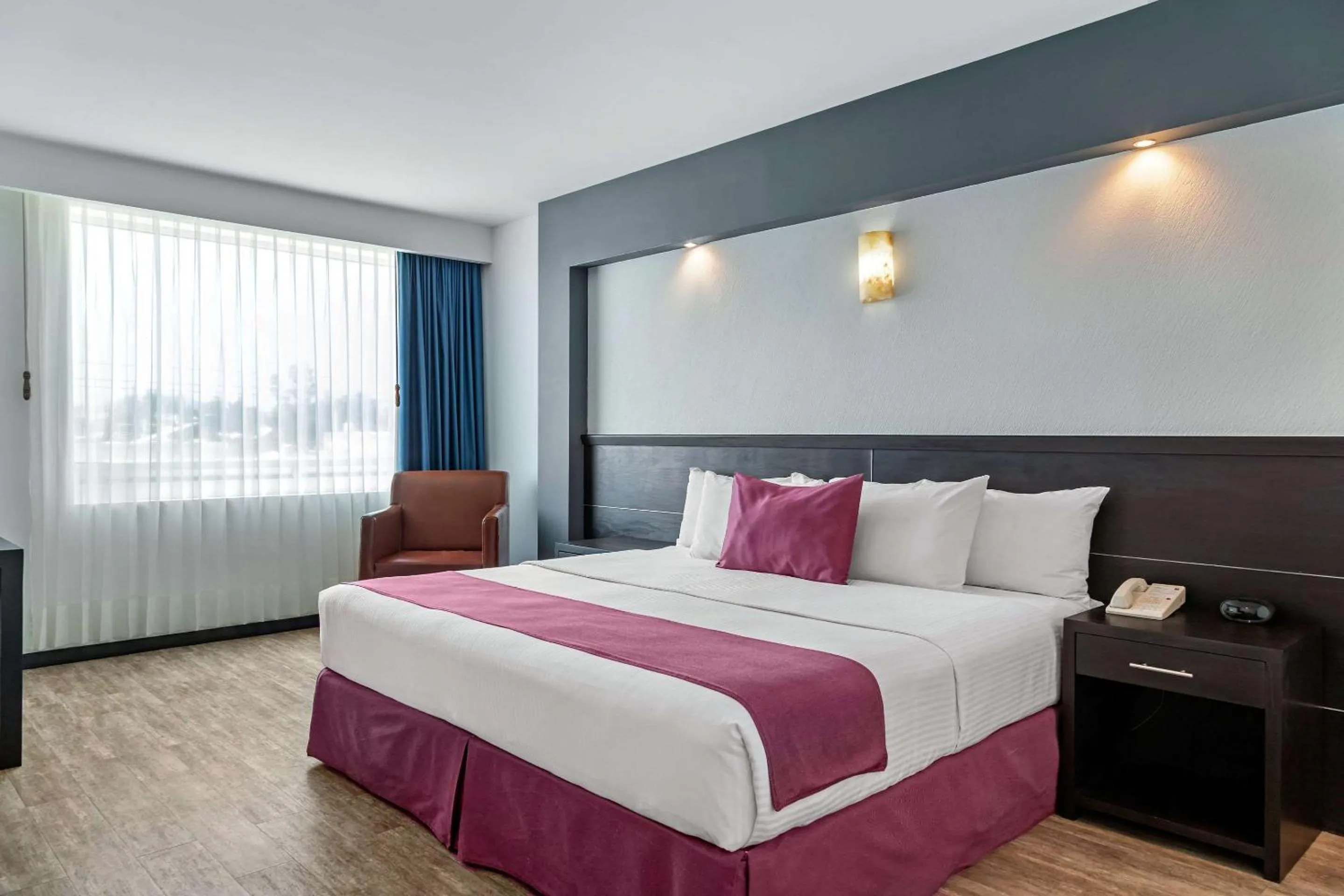 King Room in Comfort Inn Morelia