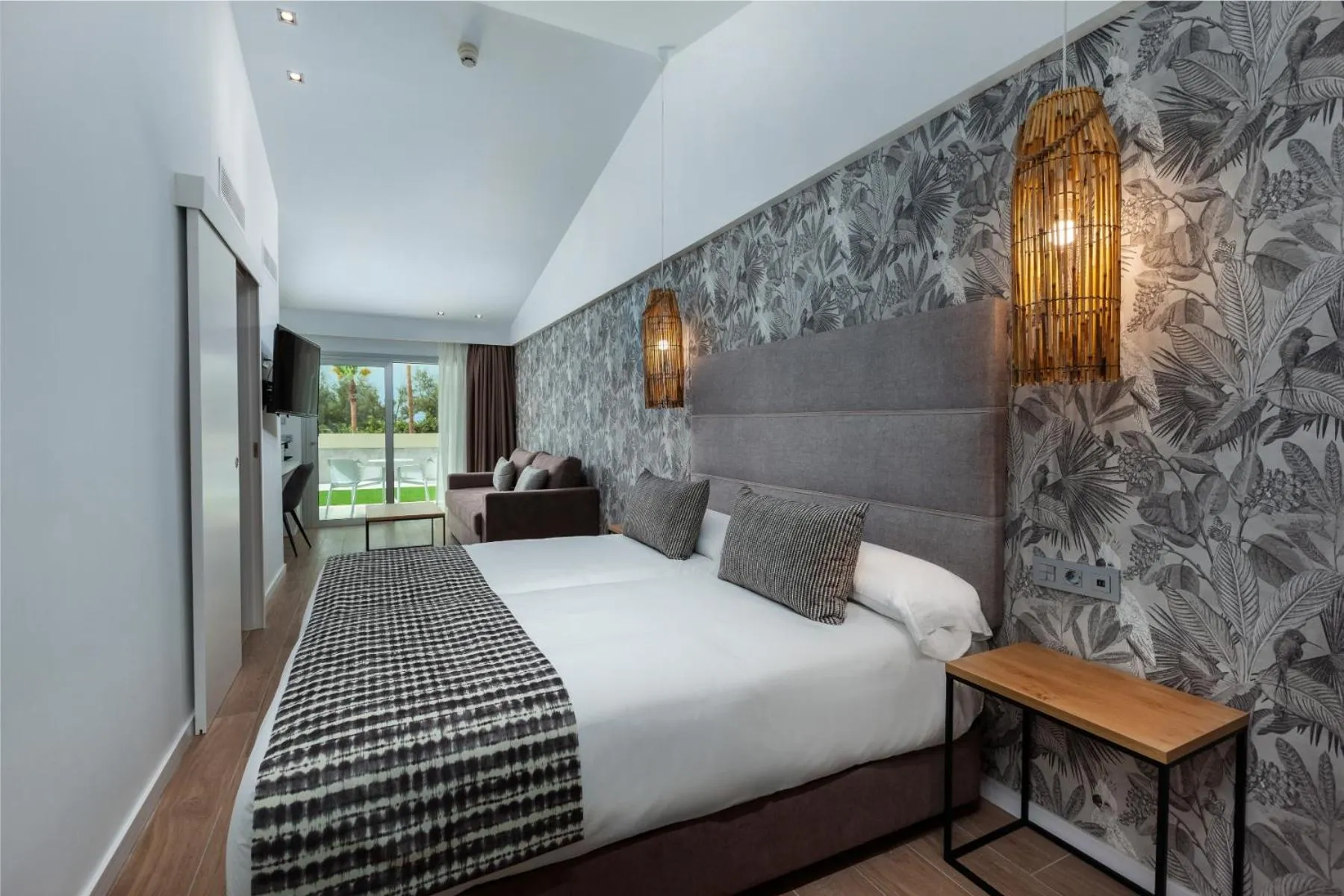 Junior Suite  - single occupancy in Kumara Serenoa By Lopesan Hotels