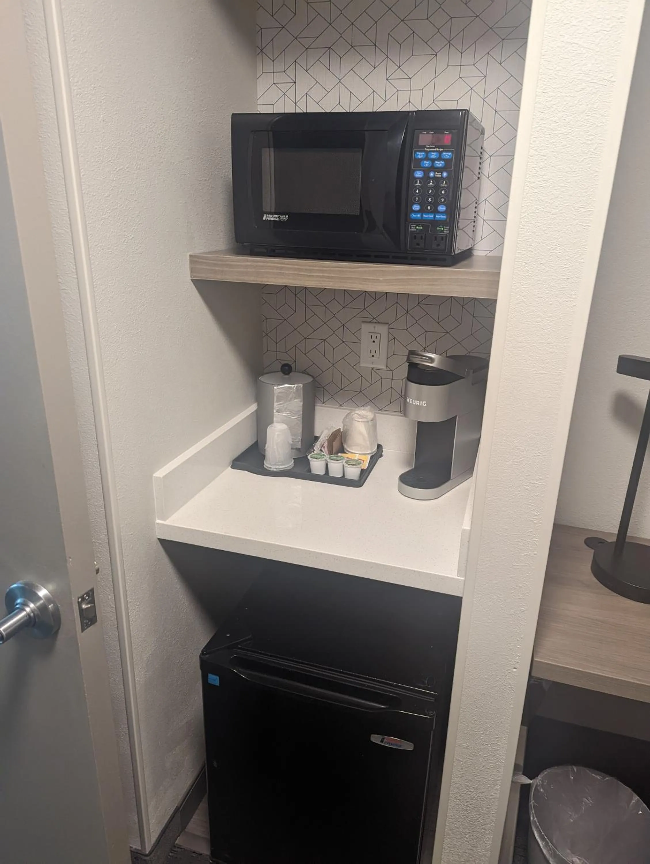 King Suite with Mobility and Communications Accessible Tub in Holiday Inn Express & Suites Salt Lake City N - Bountiful by IHG