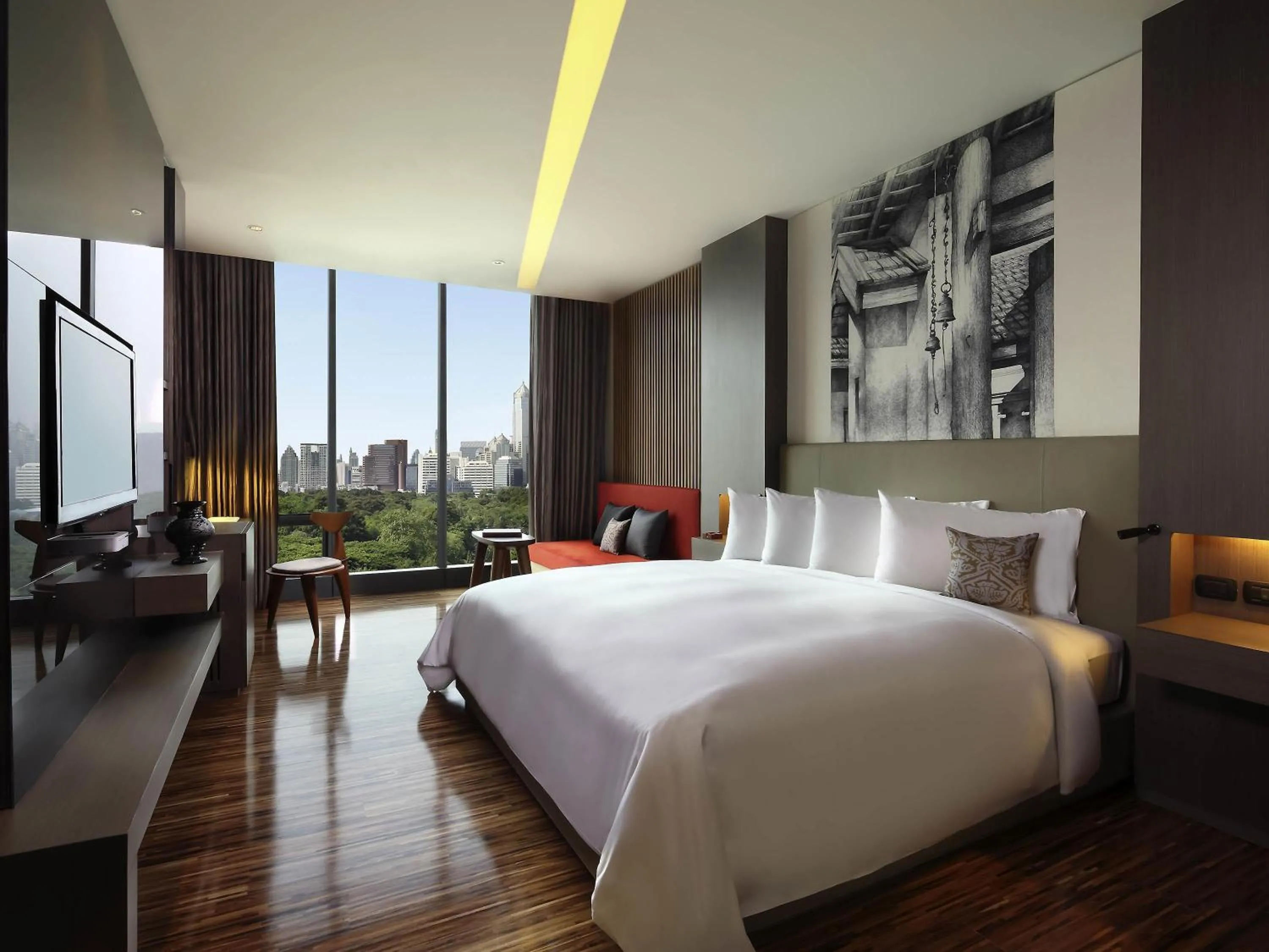 SO Cozy Double Room with City View in SO/ Bangkok