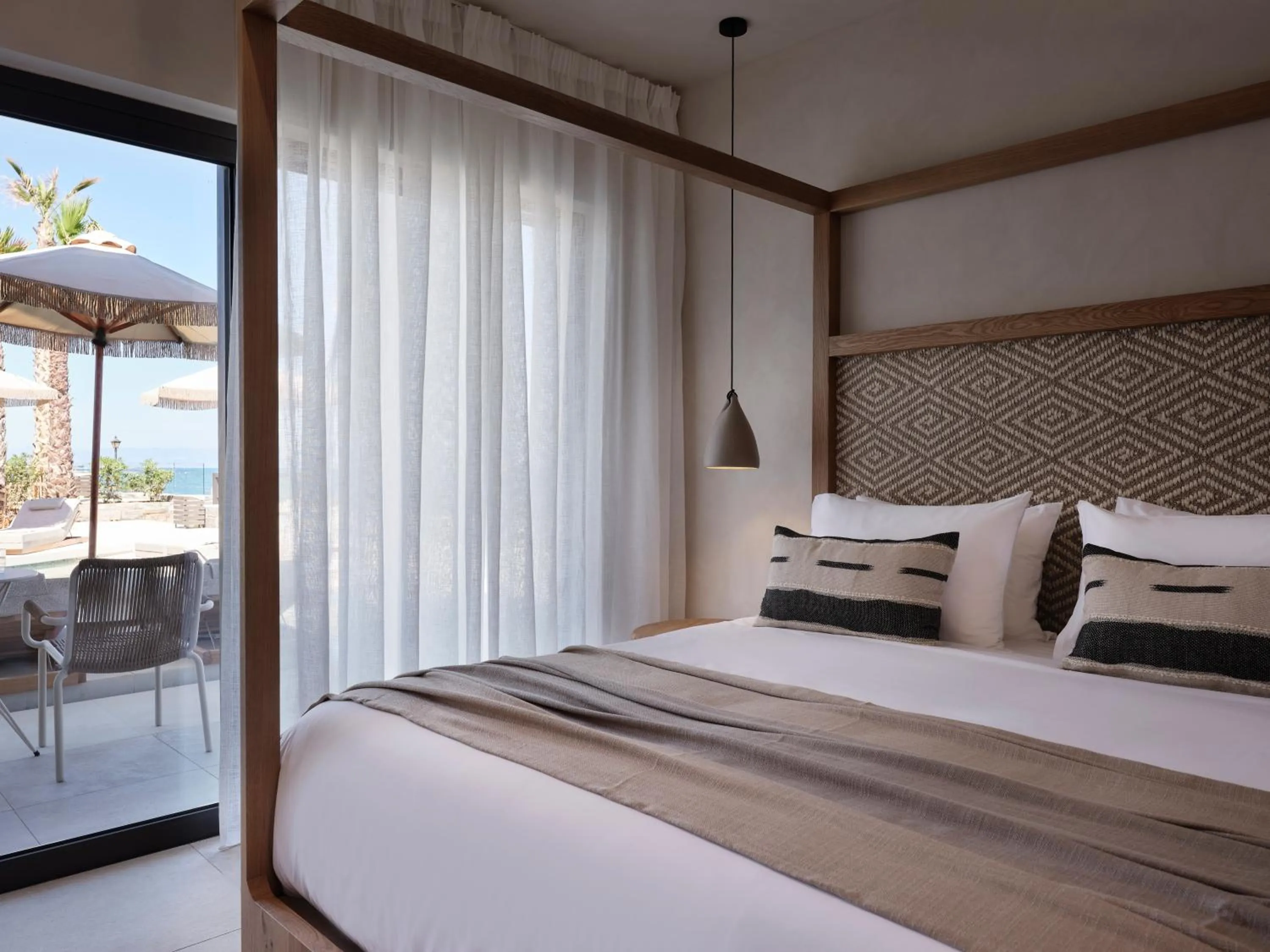 Luxe Room Swim Up in Stella Blue Seaside Resort