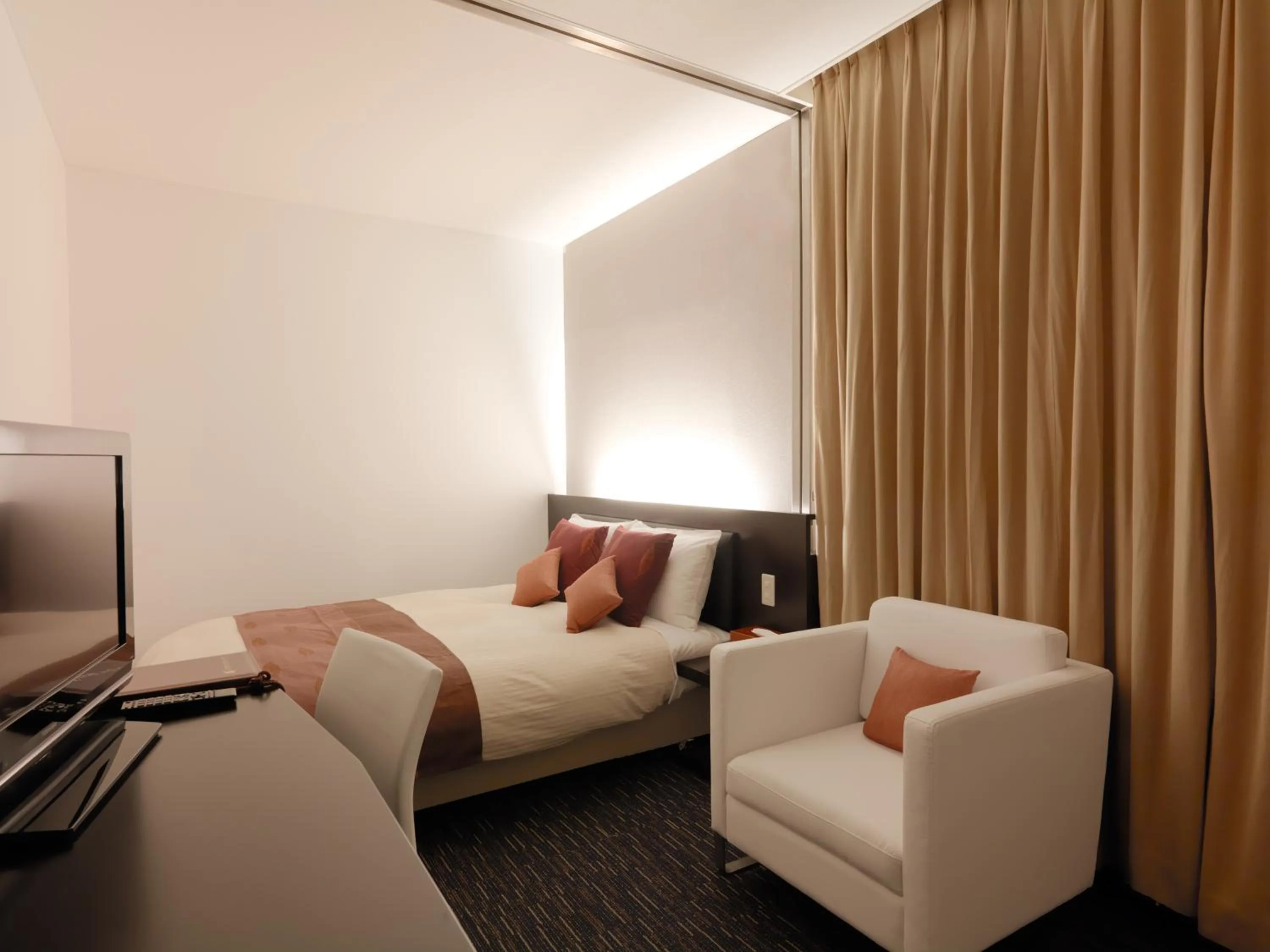 Double Room - single occupancy in Muroran Prince Hotel