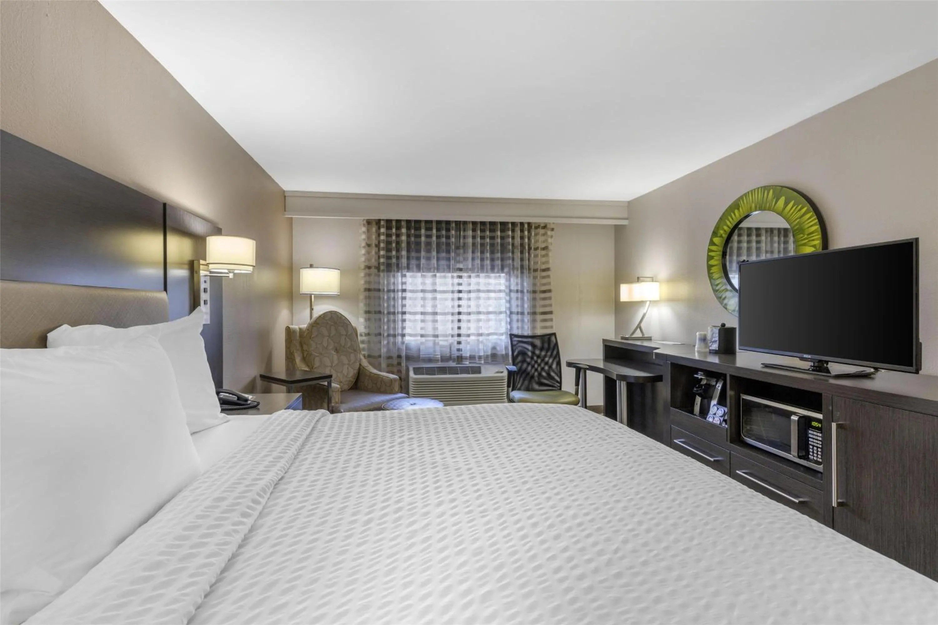 King Room with Roll-in-Shower - Disability Access/Non-Smoking in Best Western Plus Clemson Hotel & Conference Center