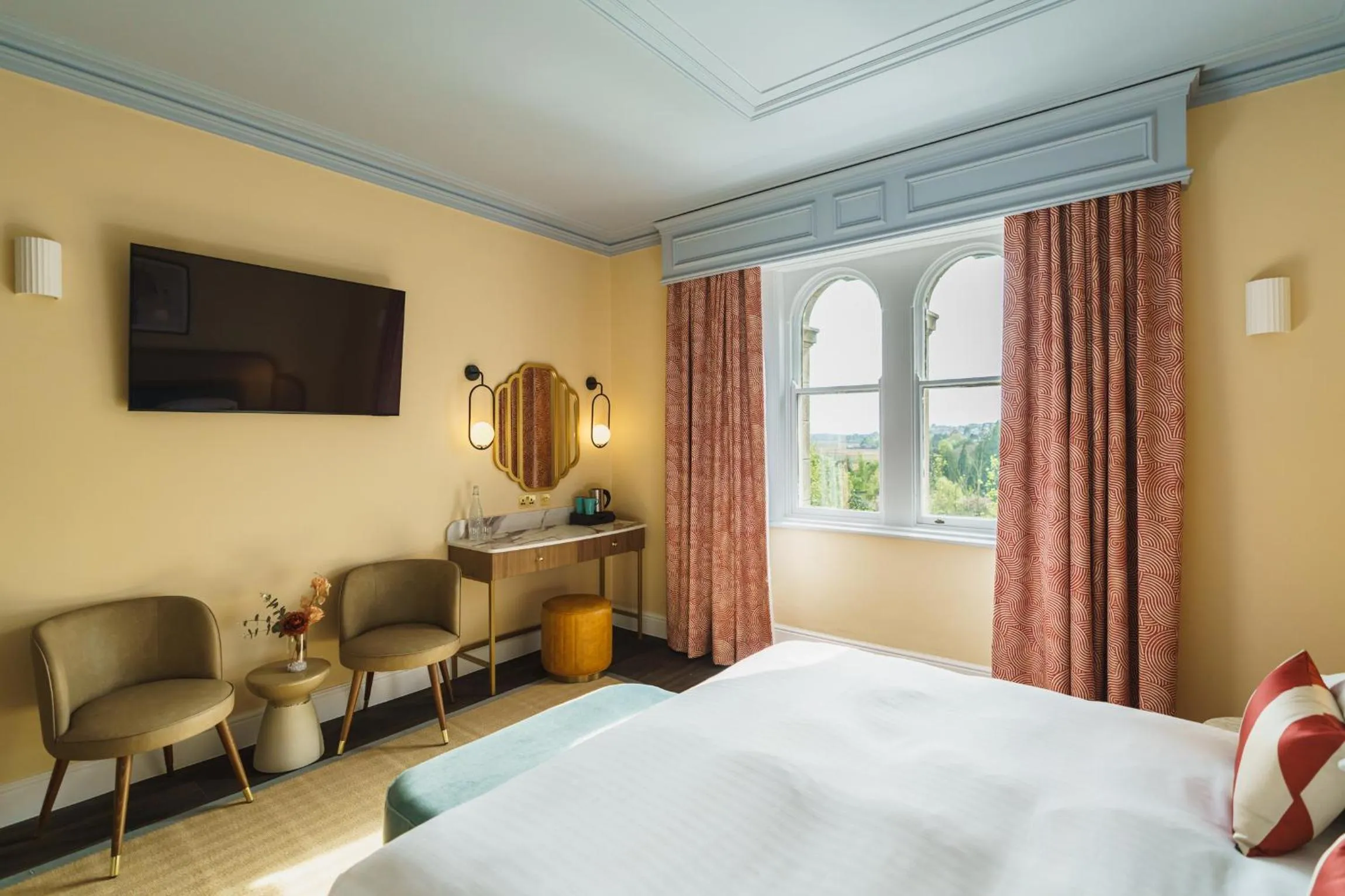 Front facing Double or Twin Room  in Grange Hotel