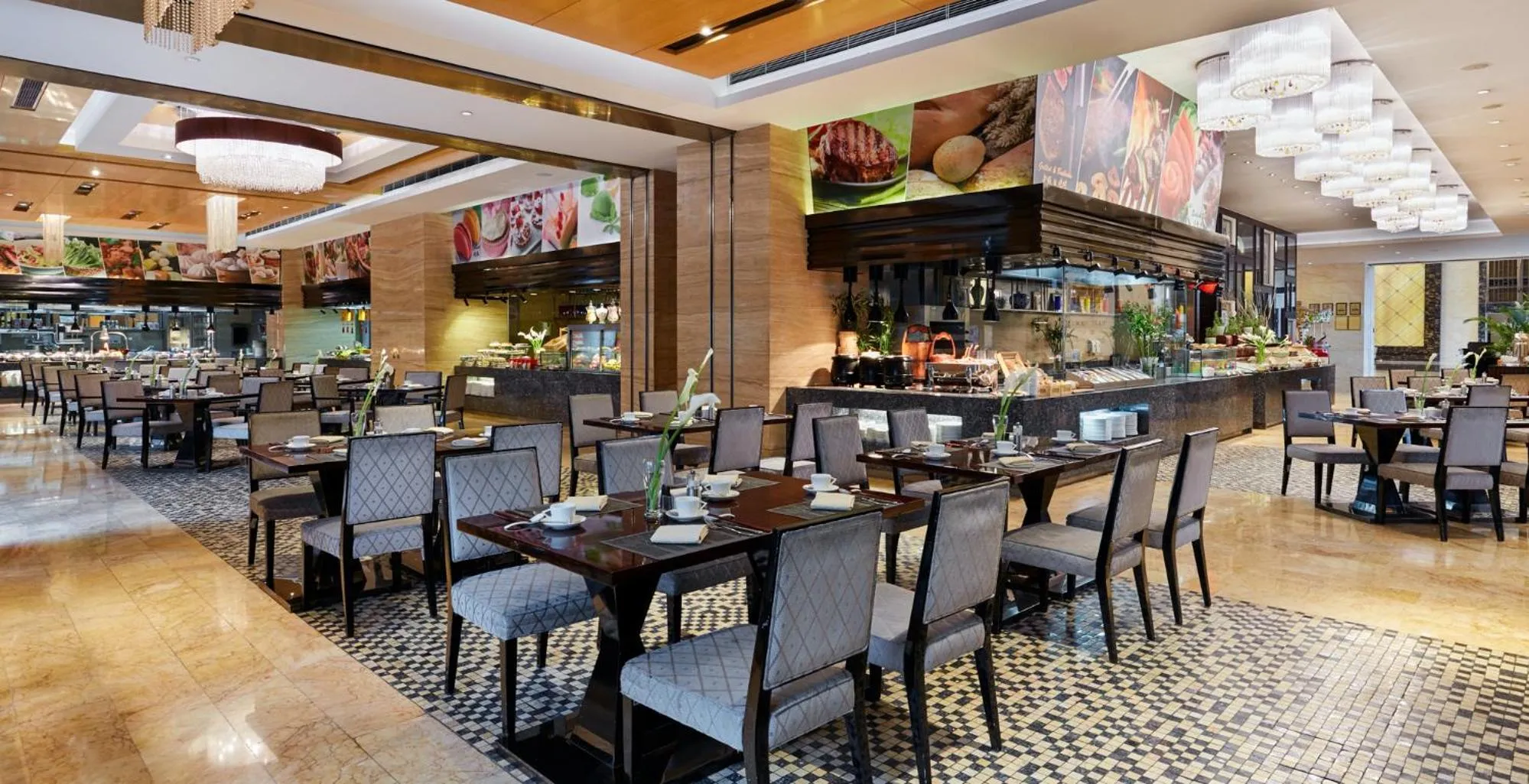 Classic Twin Room in InterContinental Tangshan by IHG