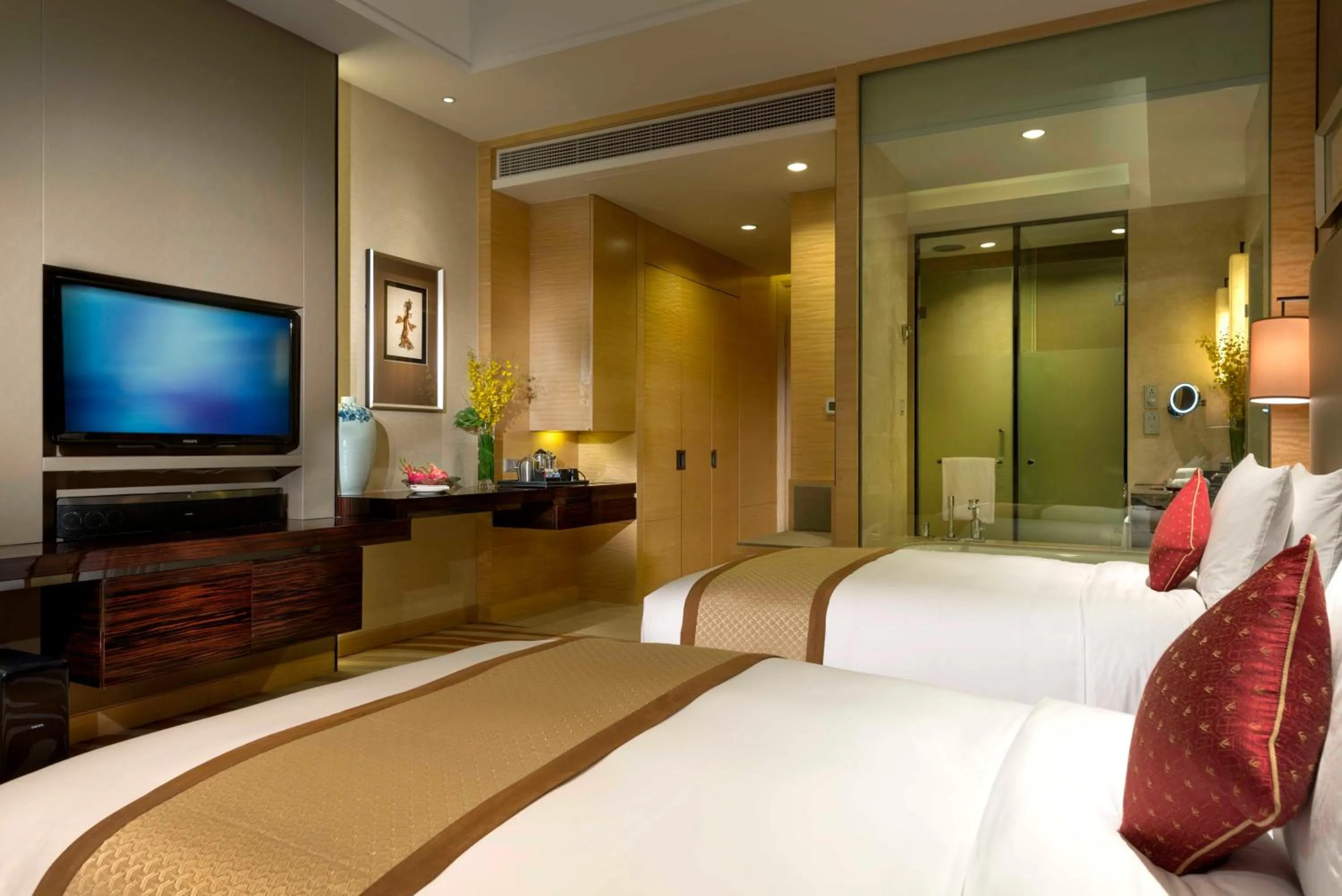 Classic Room in InterContinental Tangshan by IHG