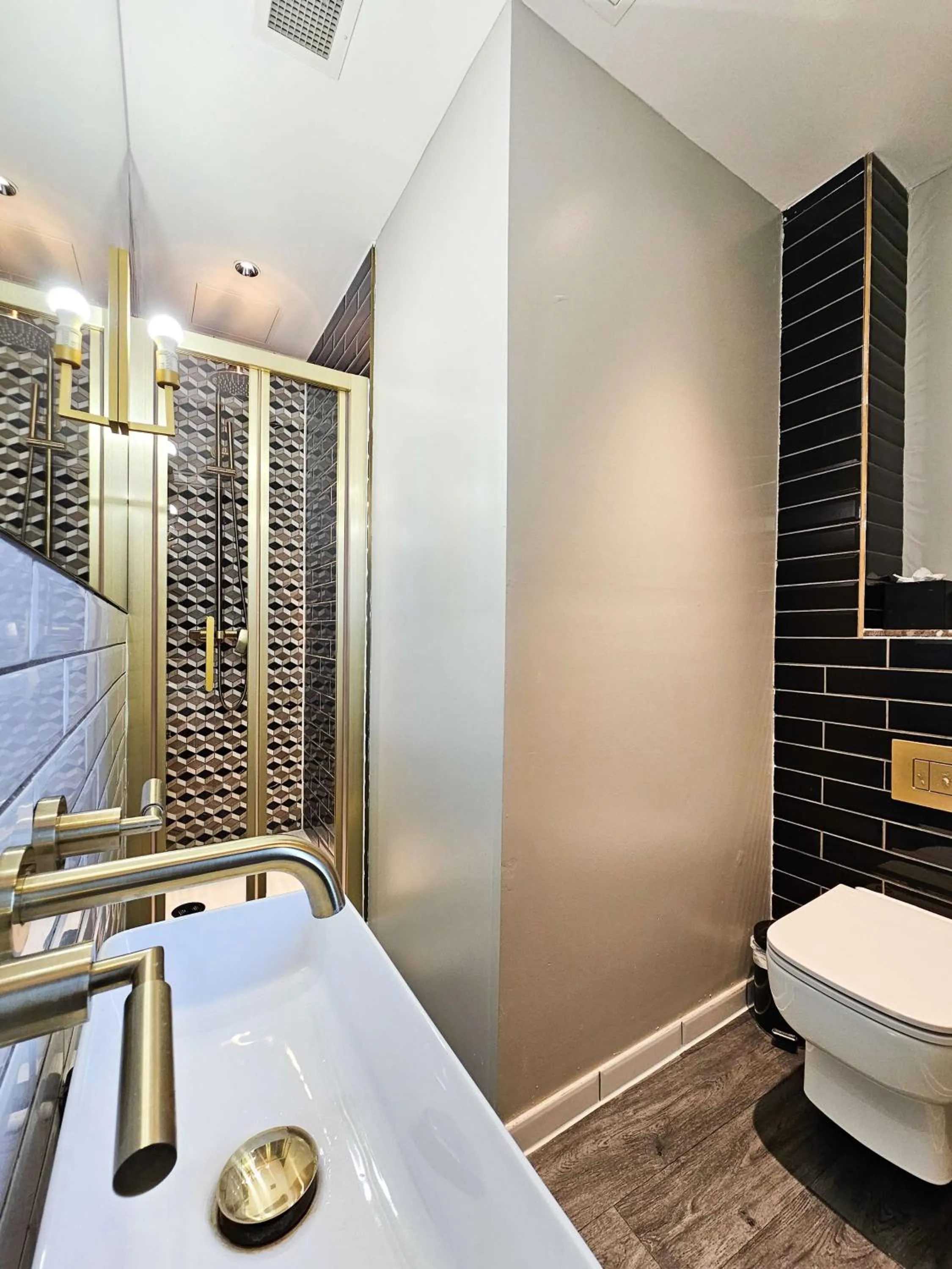 Boutique Individual Room in Henrietta House, a member of Radisson Individuals