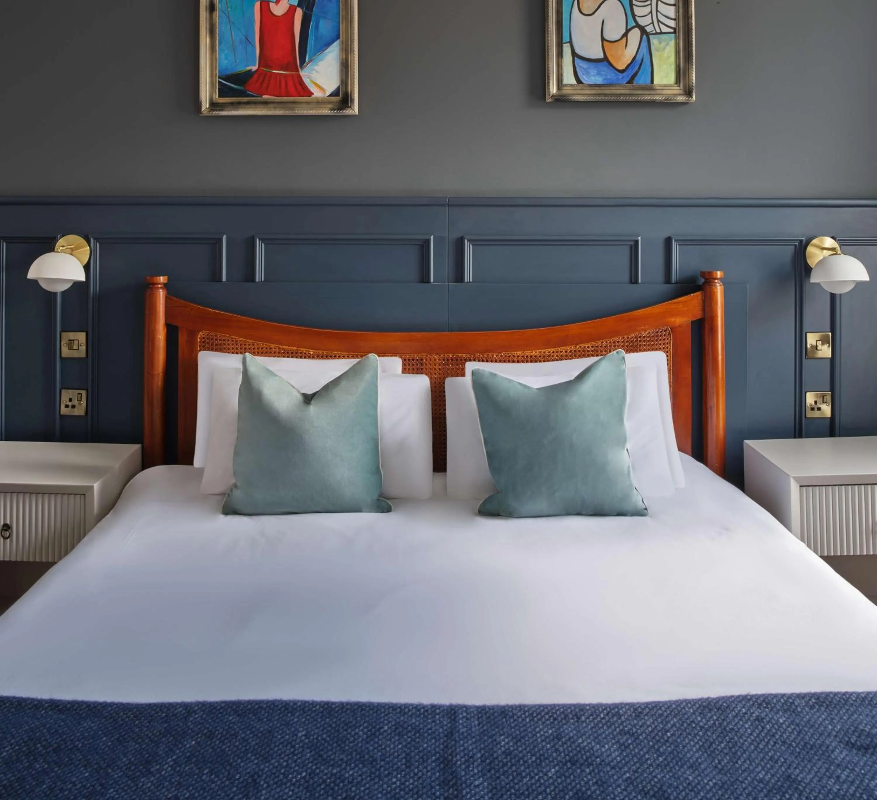 Traditional Superior Room in Henrietta House, a member of Radisson Individuals