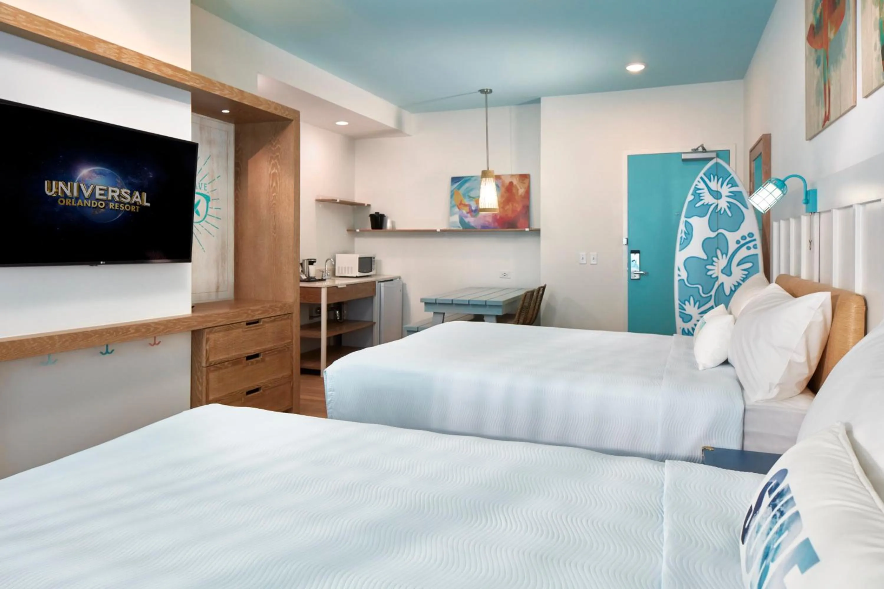 Two -Bedroom Suite with ADA Tub Mobility Accessible (Includes Early Park Admission) in Universal's Endless Summer Resort - Surfside Inn and Suites
