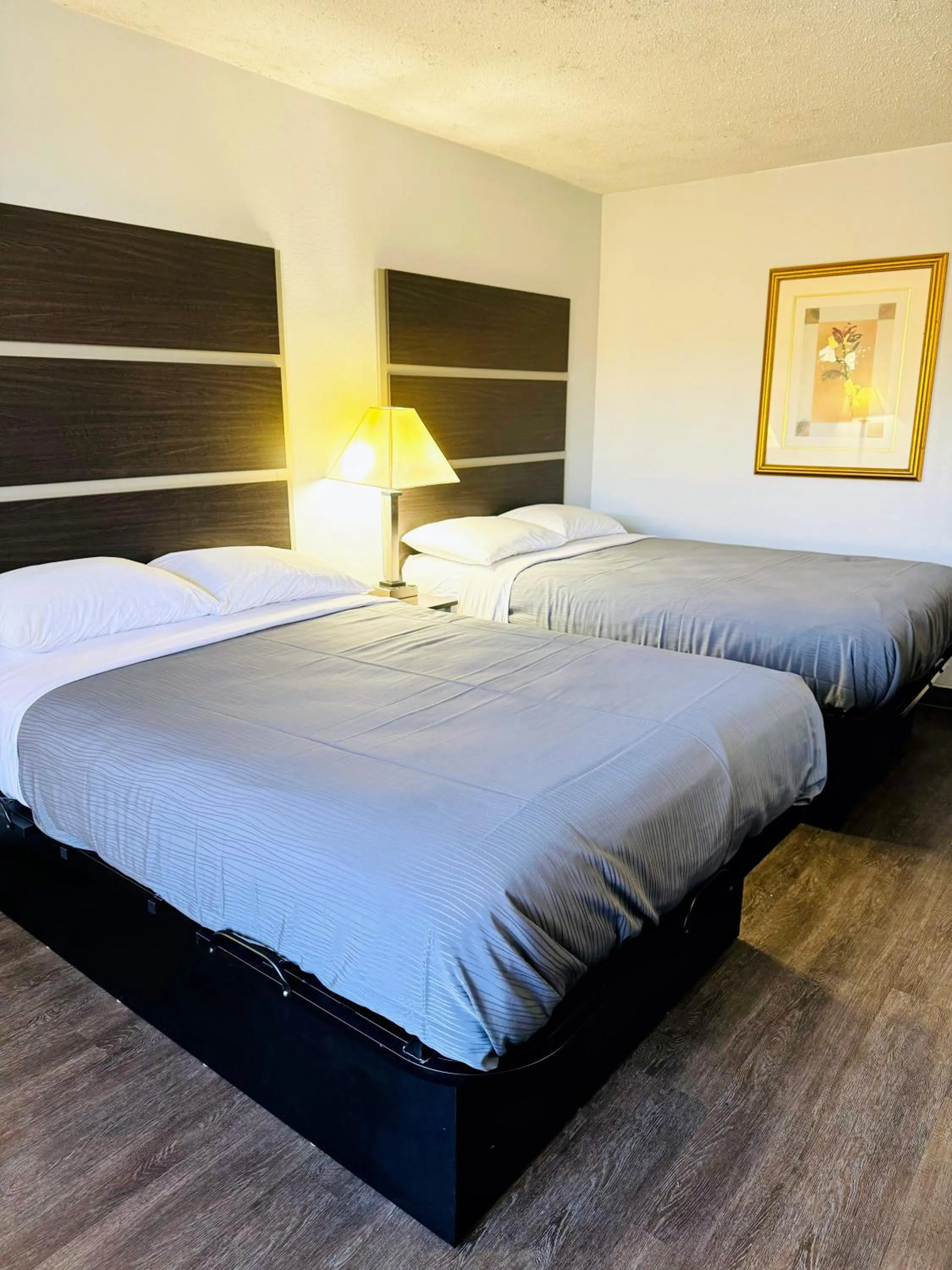 Double Room with Two Double Beds - Non-Smoking in Newnan Nook