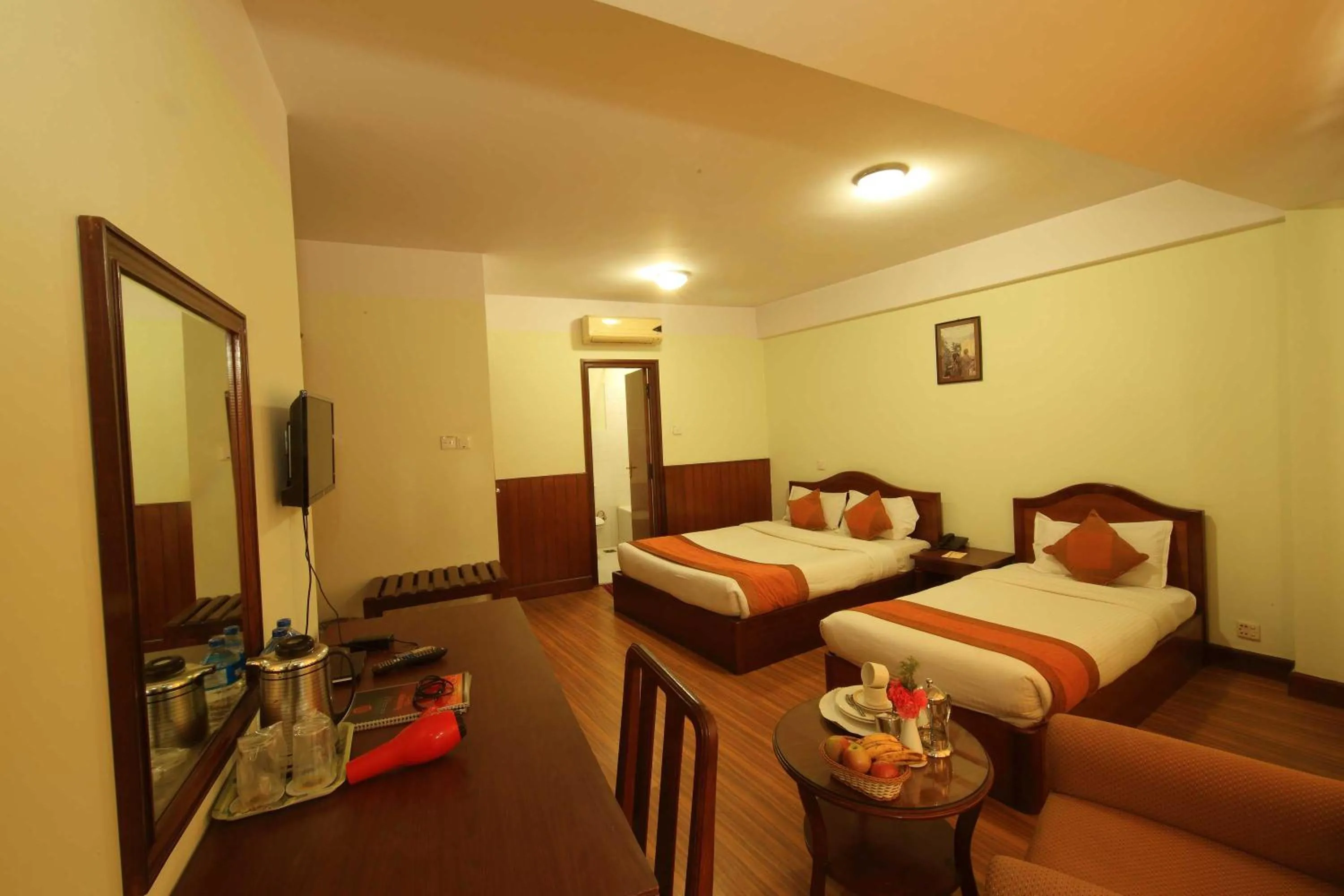 Deluxe Single Room with Free Airport Pickup : Prior Booking Required in Samsara Boutique Hotel