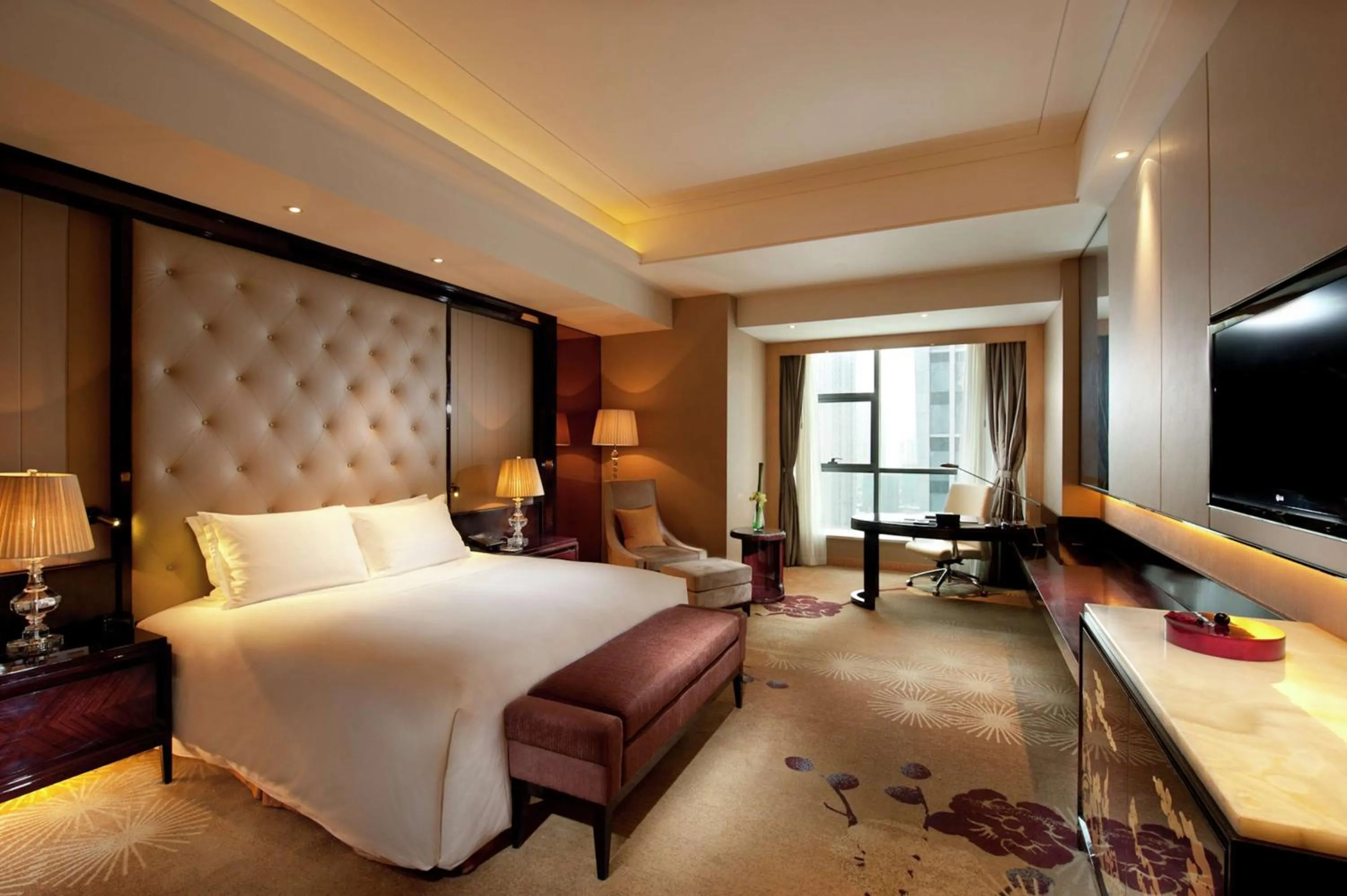Deluxe King Room in Hilton Nanjing