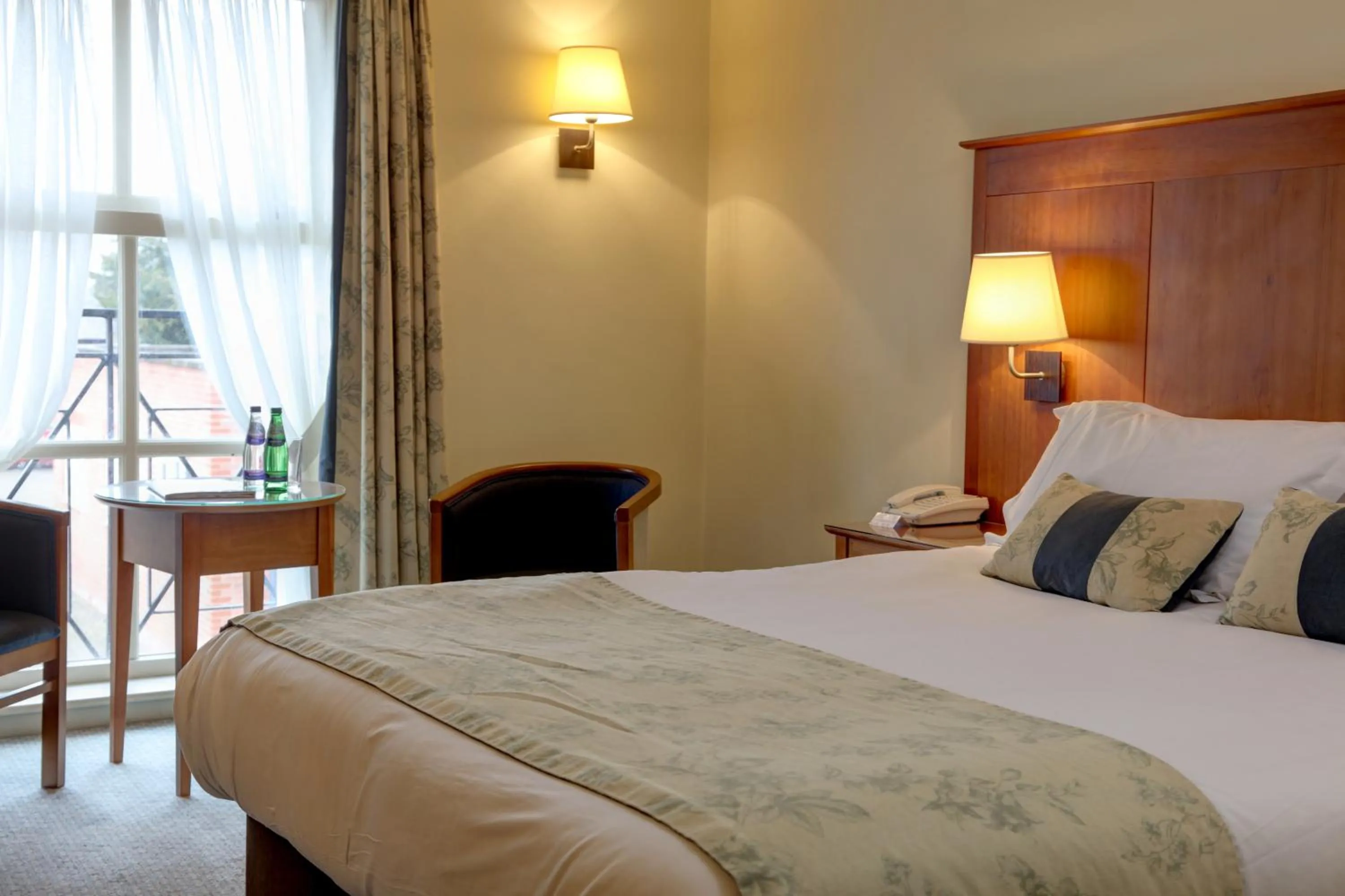 Double Room with Garden View in Rossett Hall Hotel