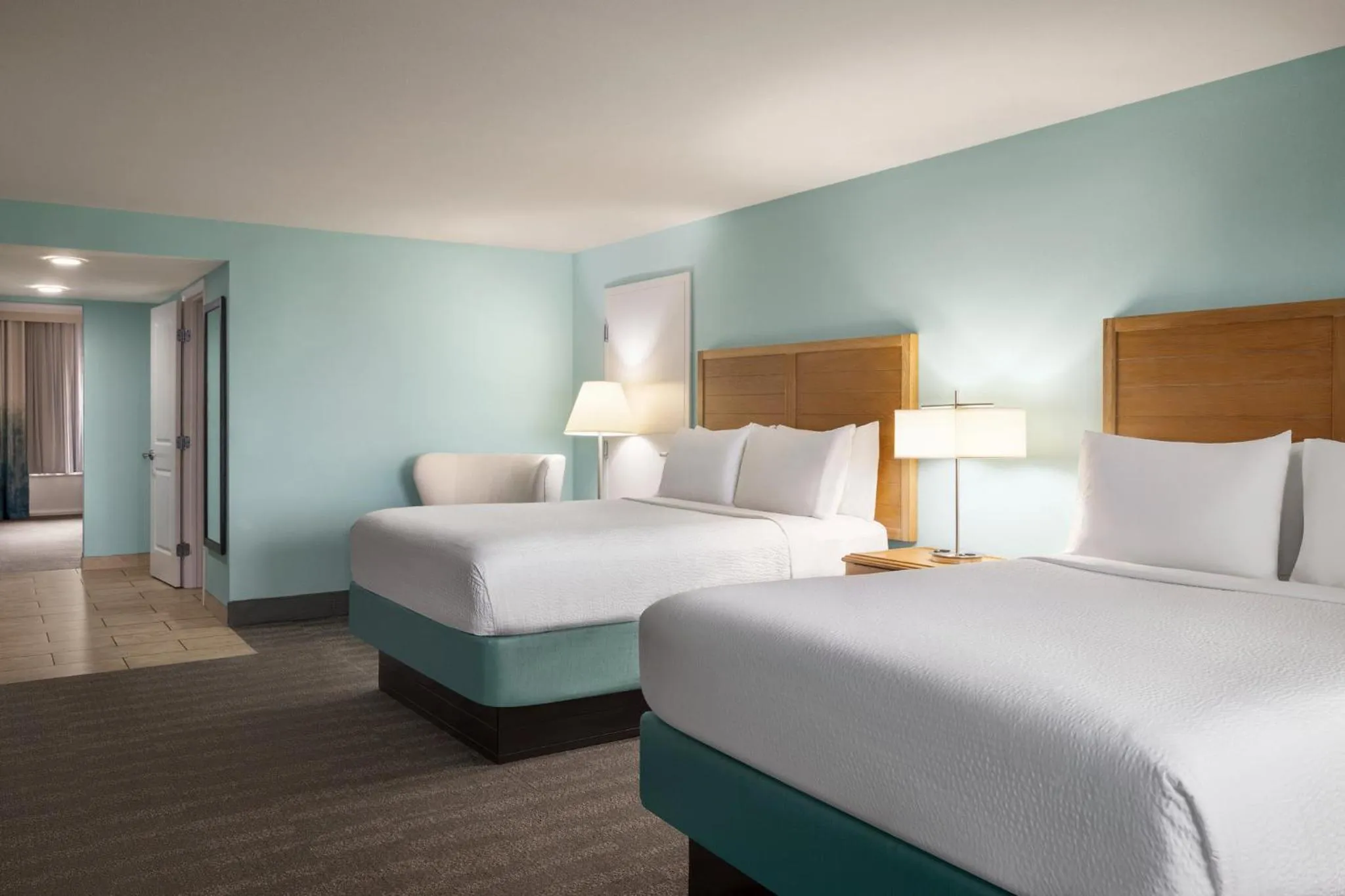 2 Queen Suite Feature - Oceanfront in Holiday Inn Resort Jekyll Island by IHG