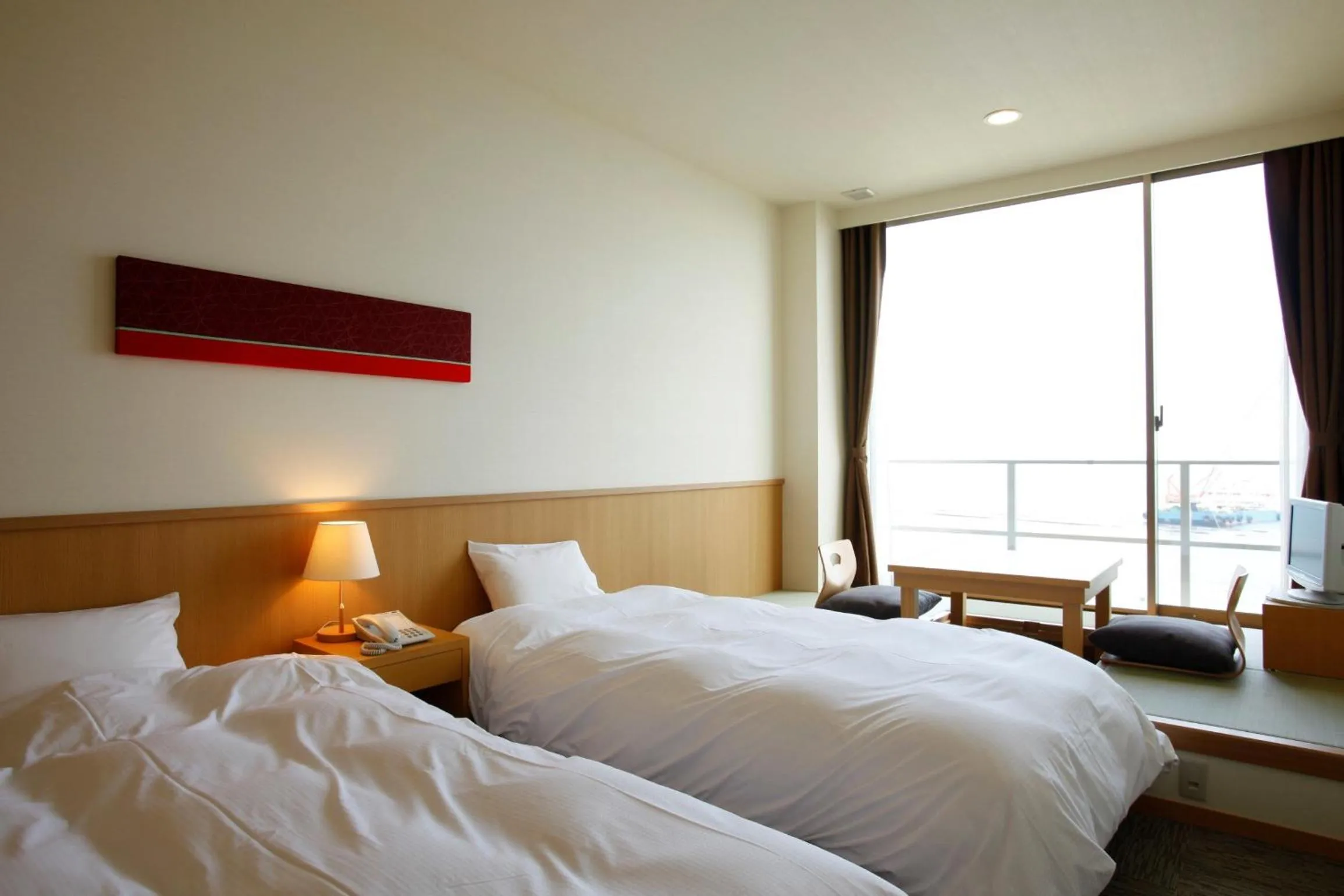 Twin Room with Tatami Area and Sea View in Bayside Square Kaike Hotel