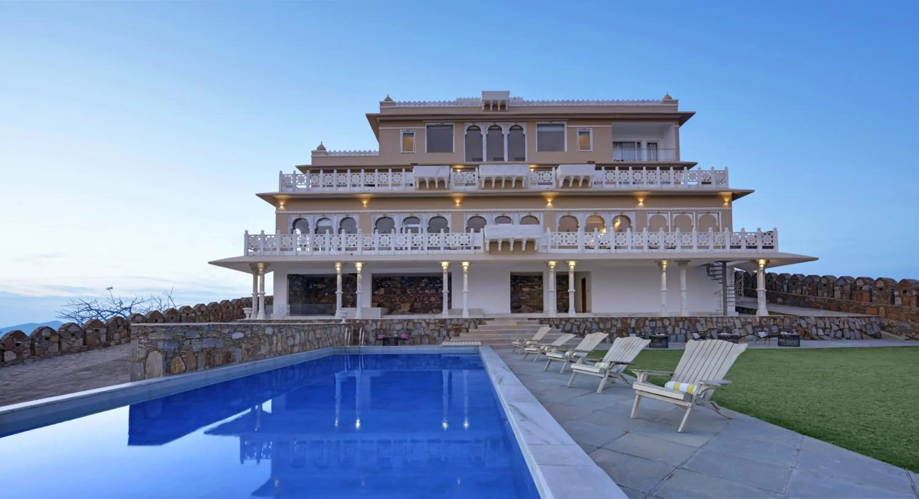 Fateh Safari Suites by Fateh Collection Fateh Safari Suites by Fateh Collection