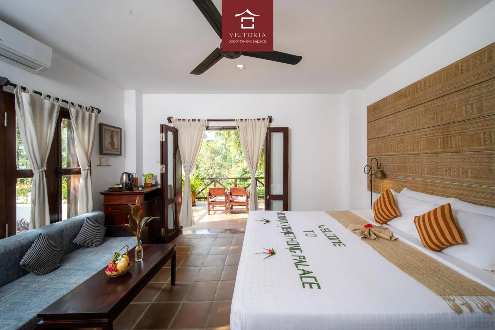 Palace Double Room in Victoria XiengThong Palace