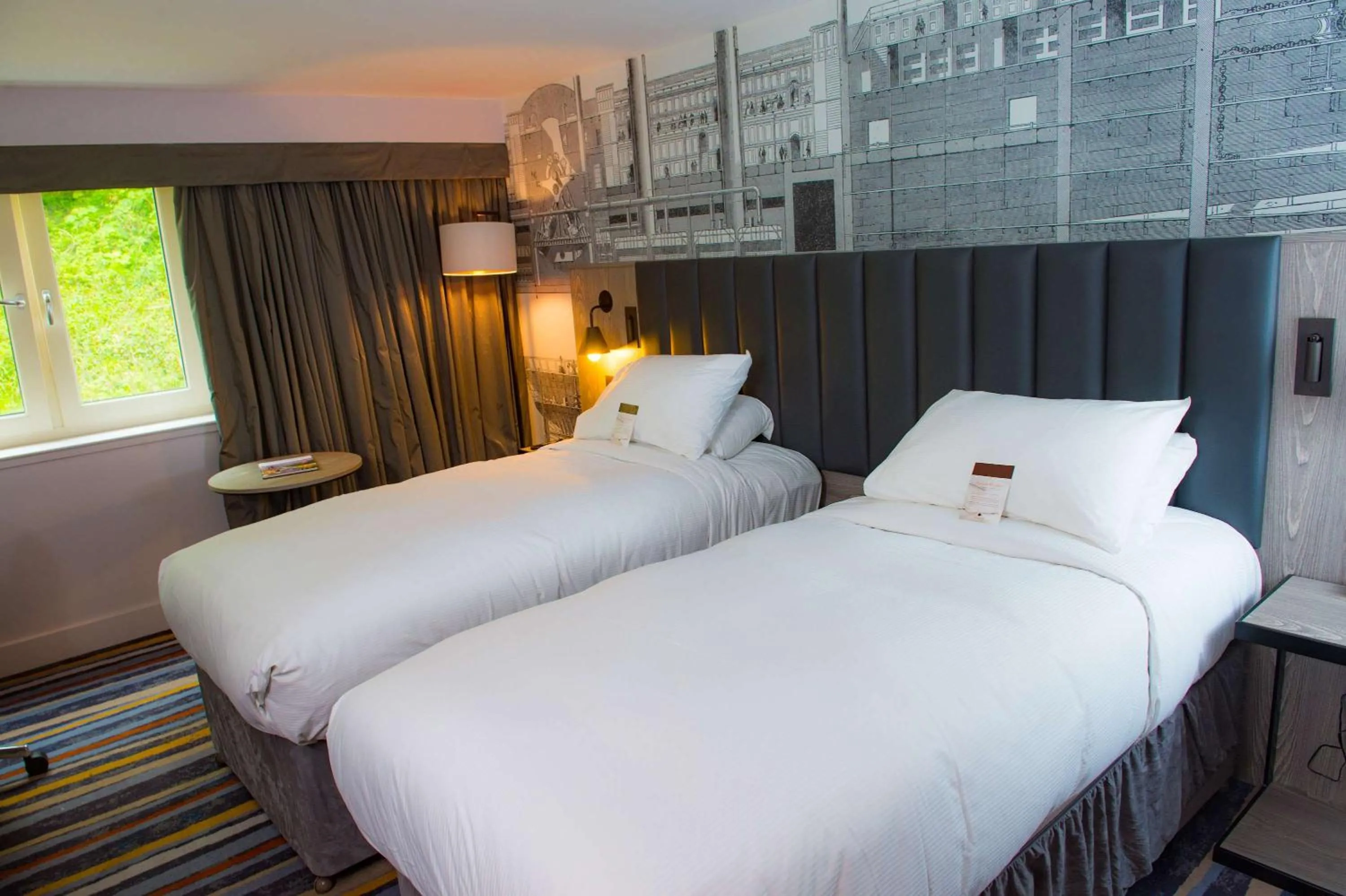 Twin Room in DoubleTree by Hilton Bristol South - Cadbury House