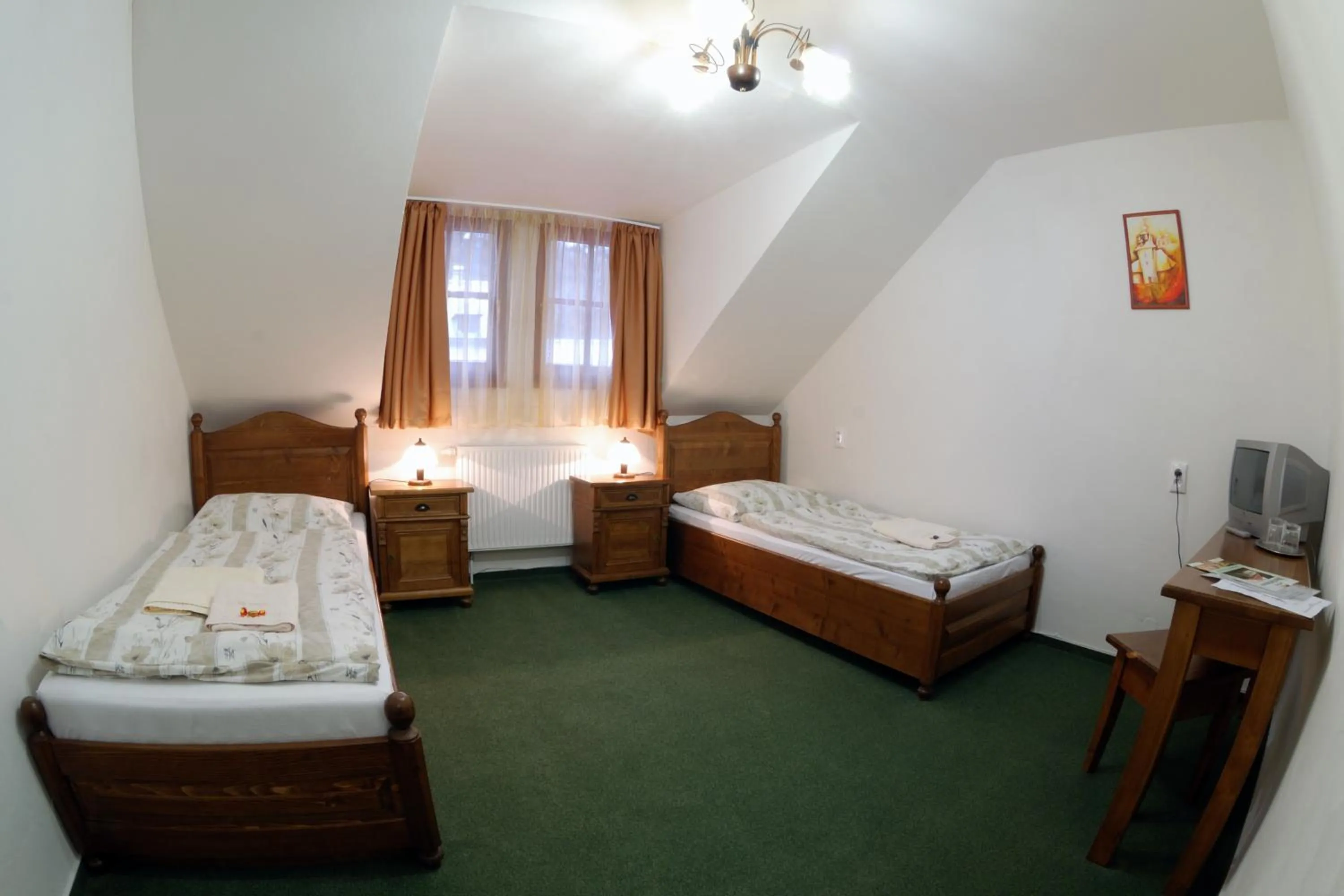 Standard Twin Room in Penzión Kachelman