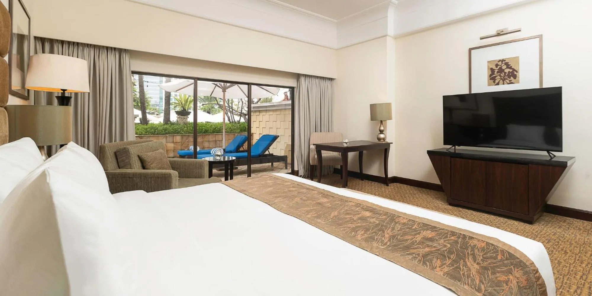 Arya Club Pool Terrace in Aryaduta Menteng