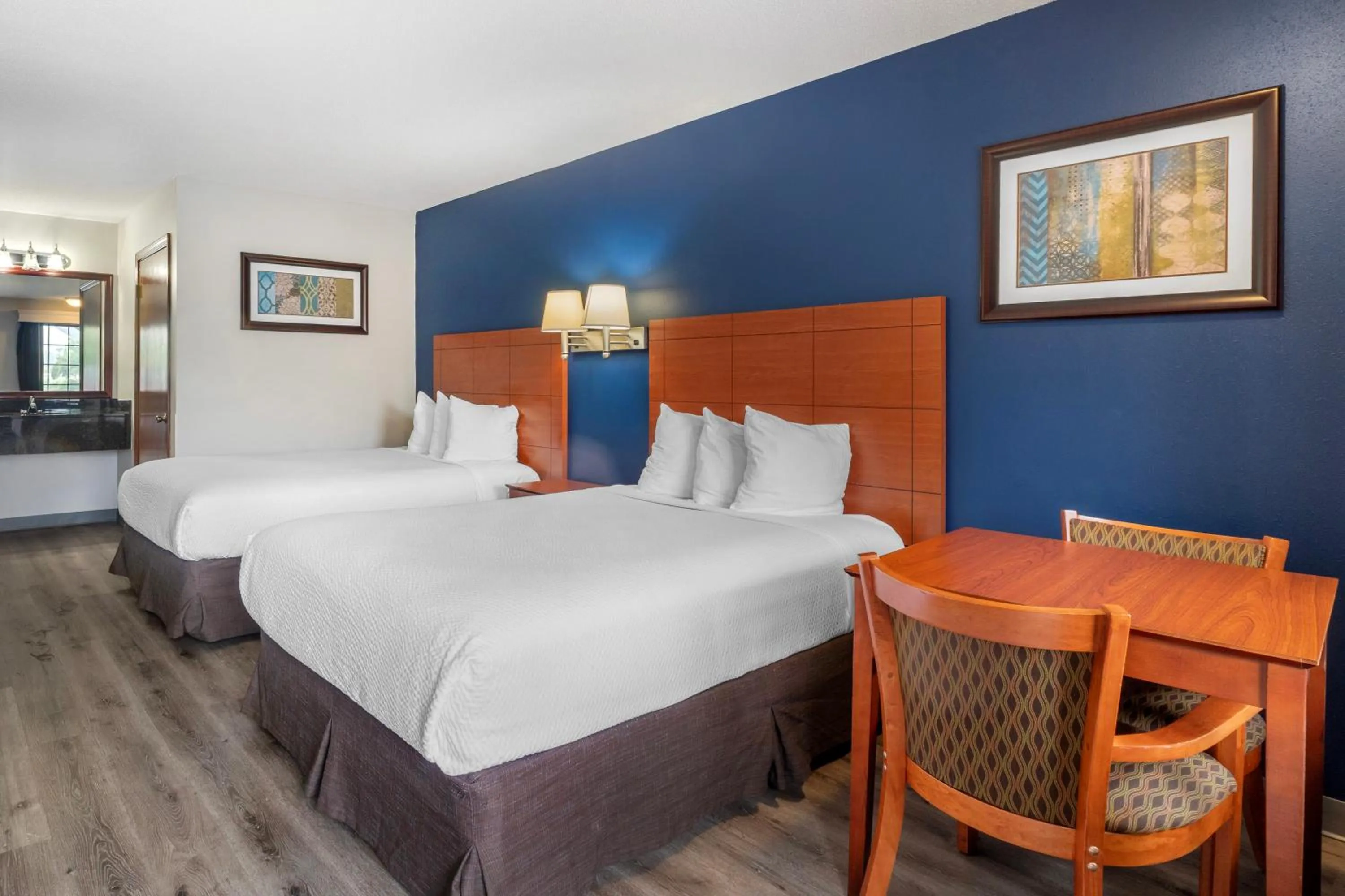 Double Room with Two Double Beds - Accessible in Best Western Acworth Inn