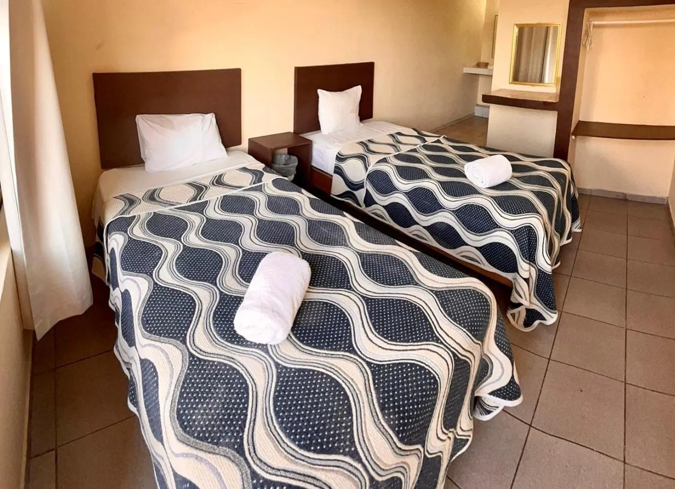 Twin Room in Hotel Playa de Oro - Enfrente de WTC y Plazas Comerciales