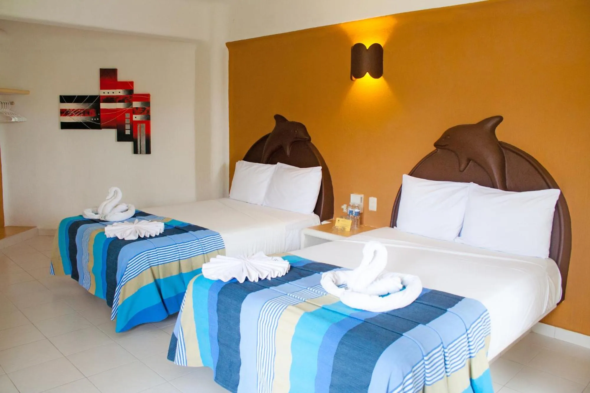 Standard Double Room with Two Double Beds in Hotel Bahia Huatulco