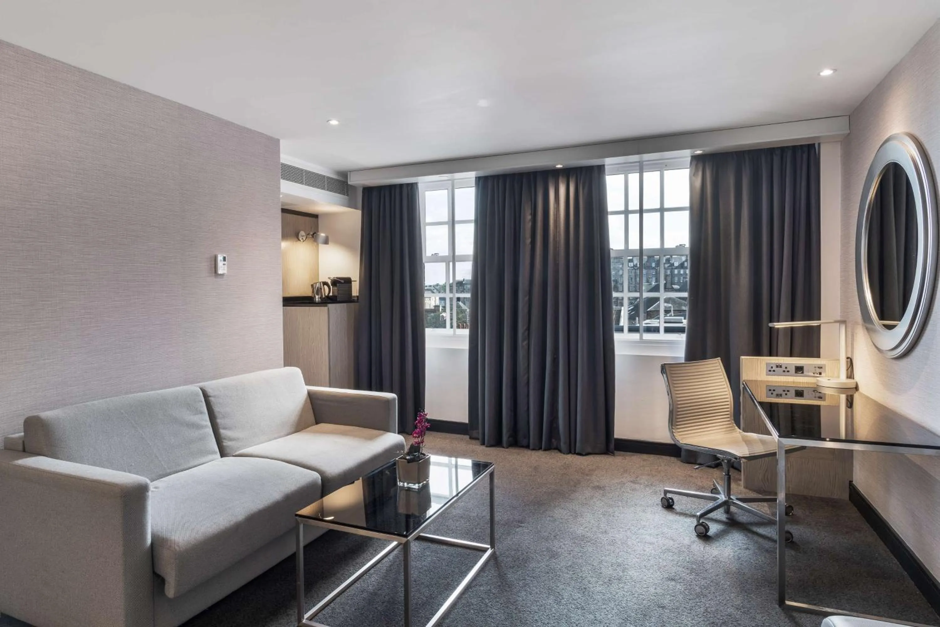 Junior Suite in Radisson Blu Hotel, Edinburgh City Centre