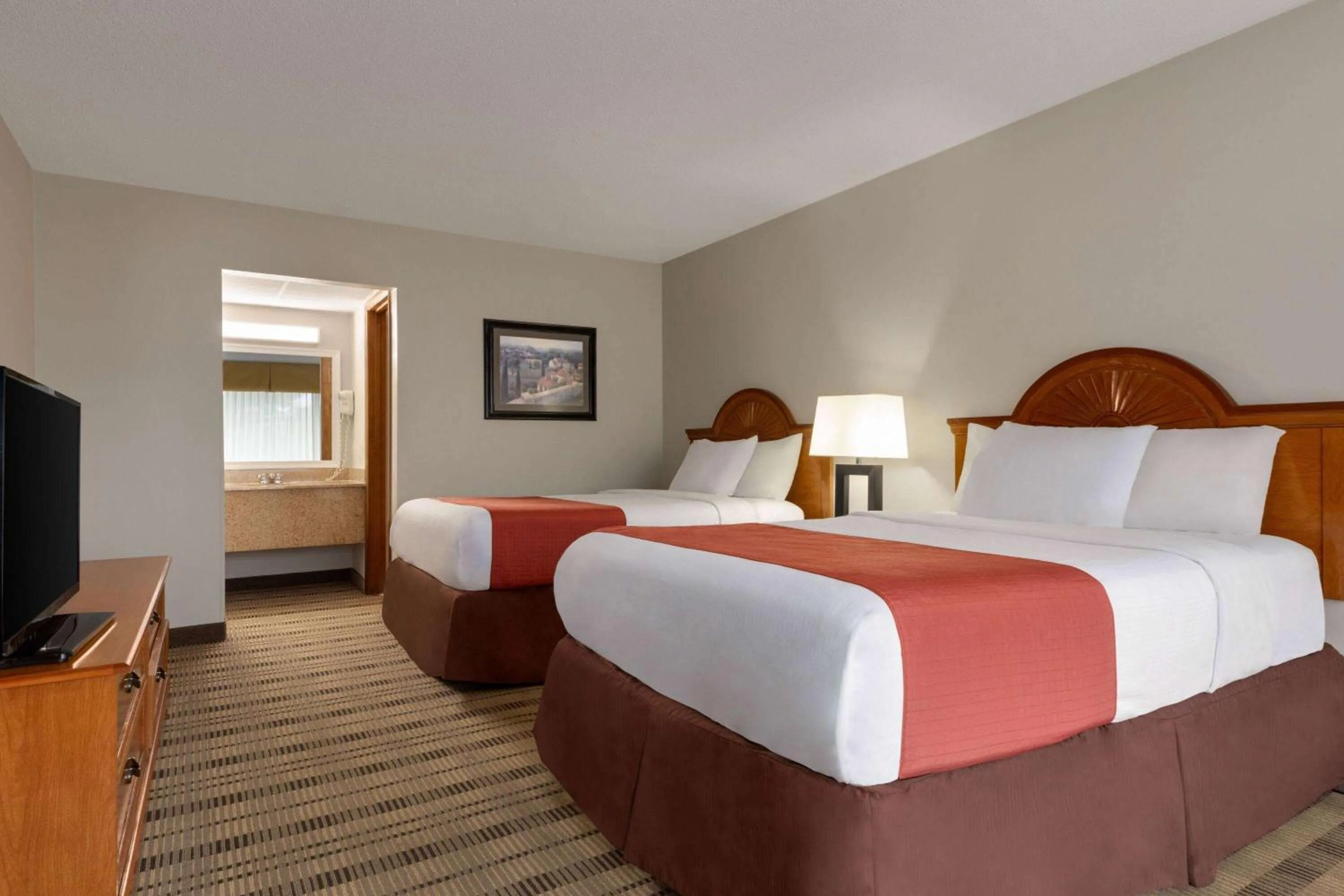 Studio Suite with Two Double Beds - Non-Smoking in Baymont by Wyndham Lynchburg