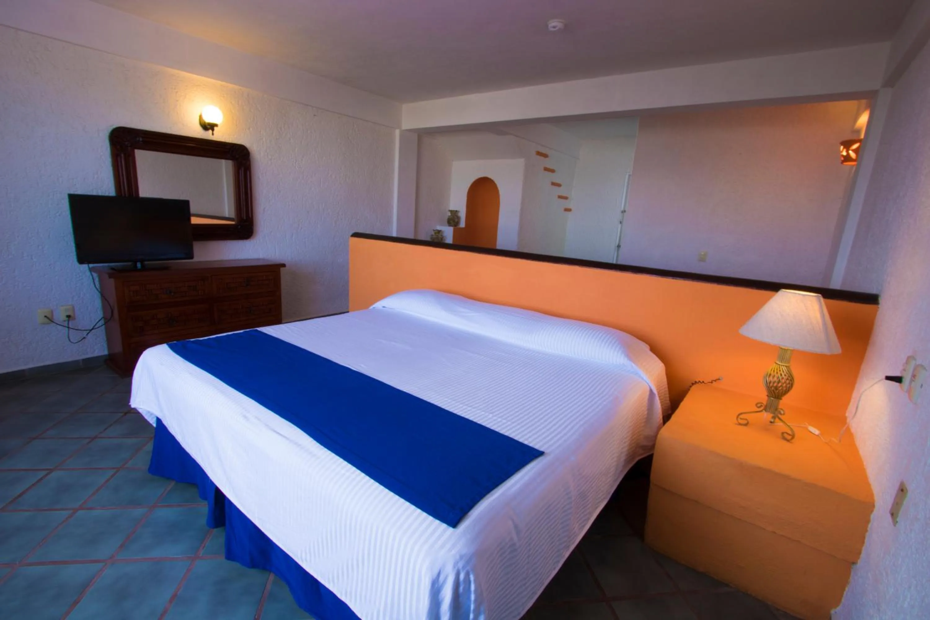 Standard Room, 1 King Bed - single occupancy in Decameron Los Cocos Guayabitos, Ramada All-Inclusive Resort