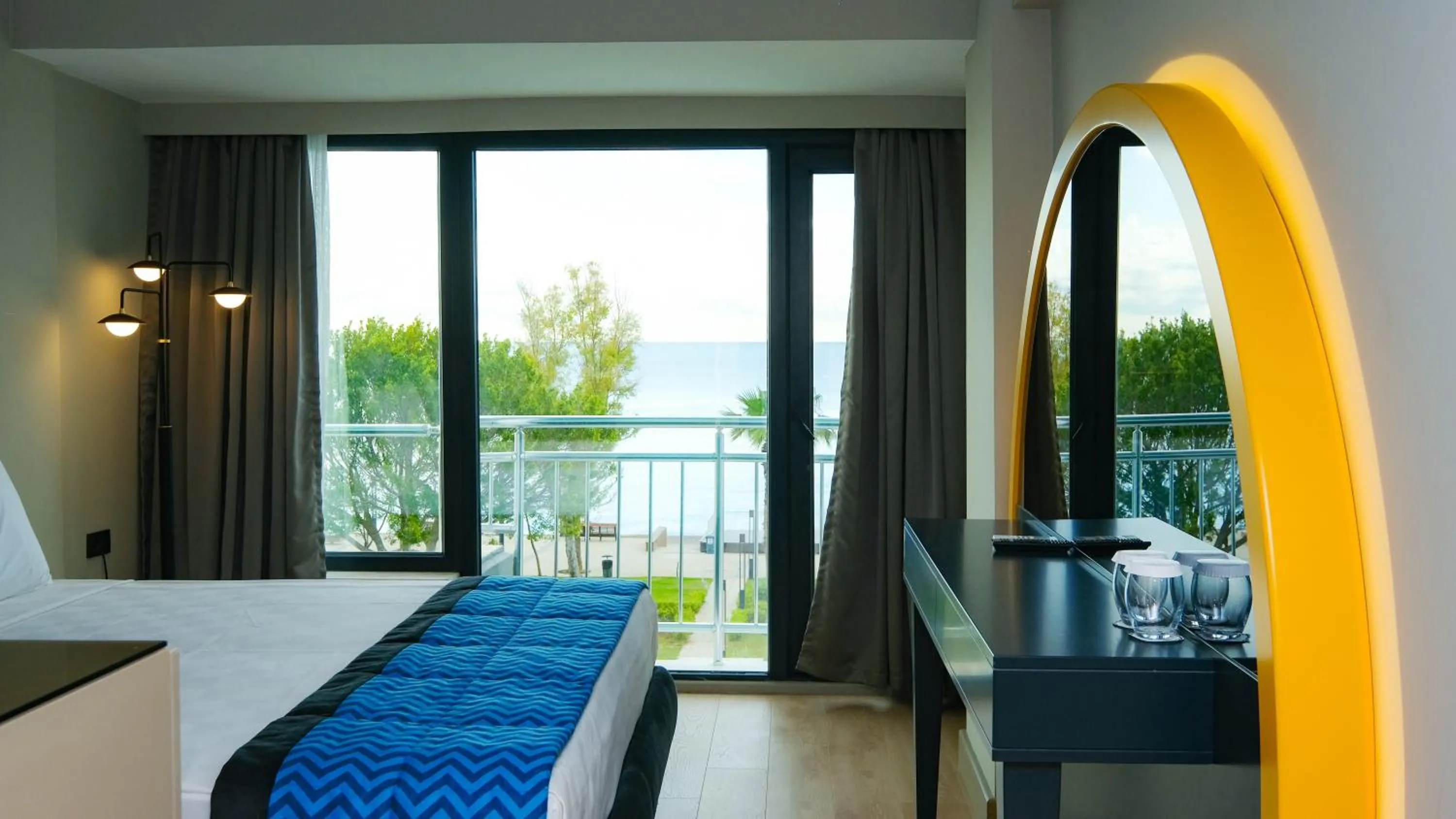 Deluxe Double or Twin Room with Sea View in Sea City Devran Hotel & Spa