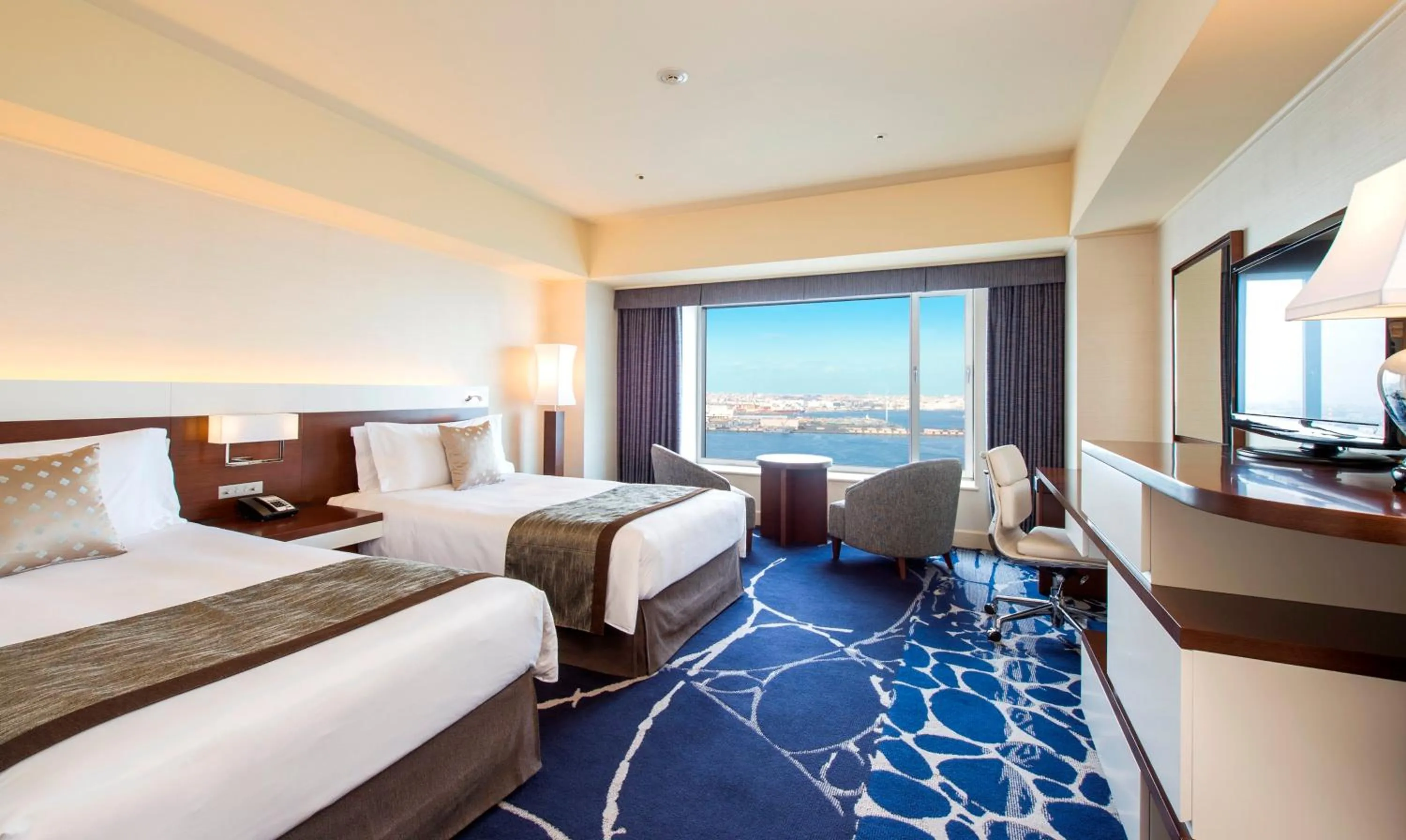 Premium Twin Room with Harbor View - High Floor in InterContinental Yokohama Grand by IHG