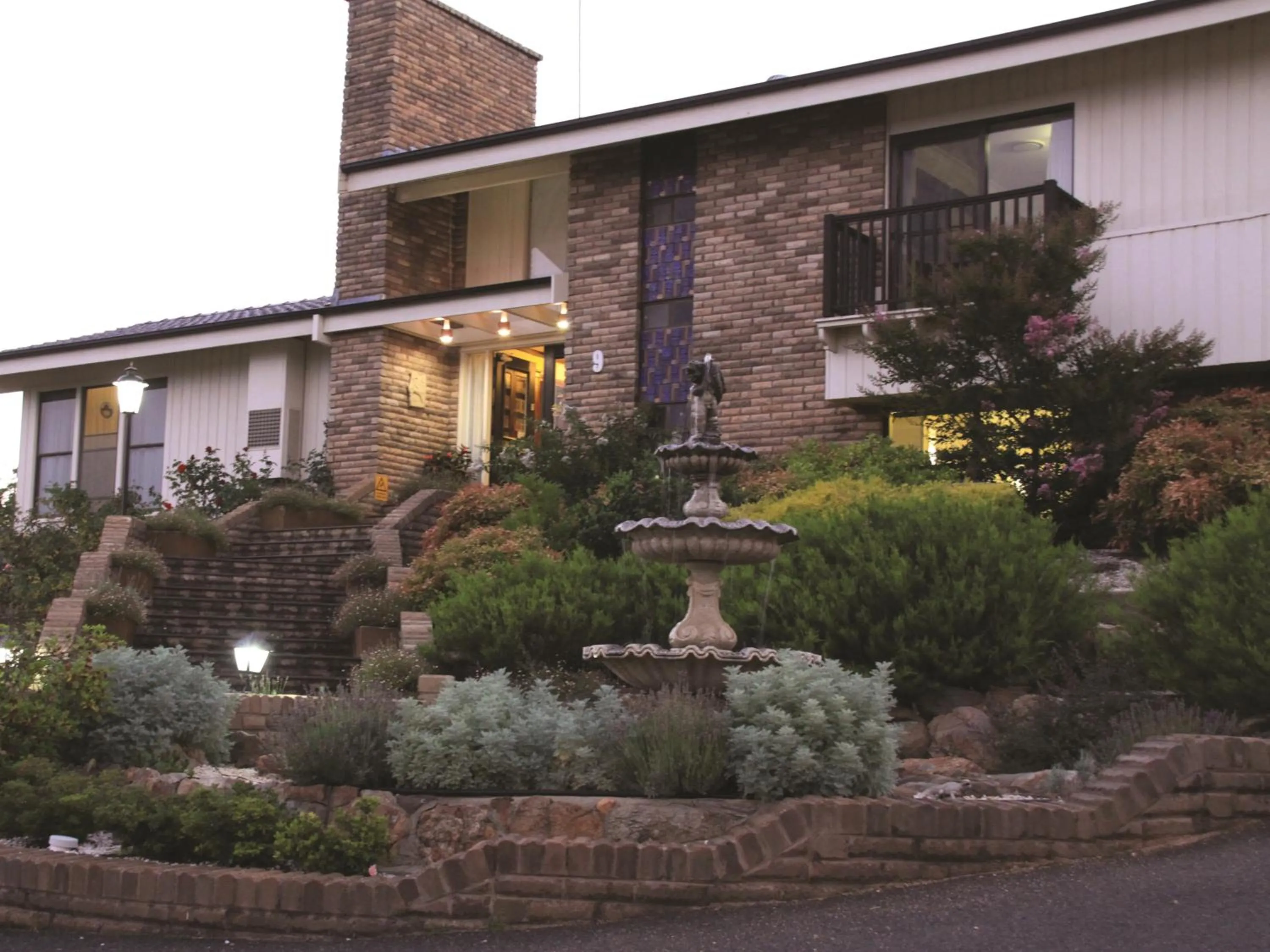Bathurst Heights Bed & Breakfast