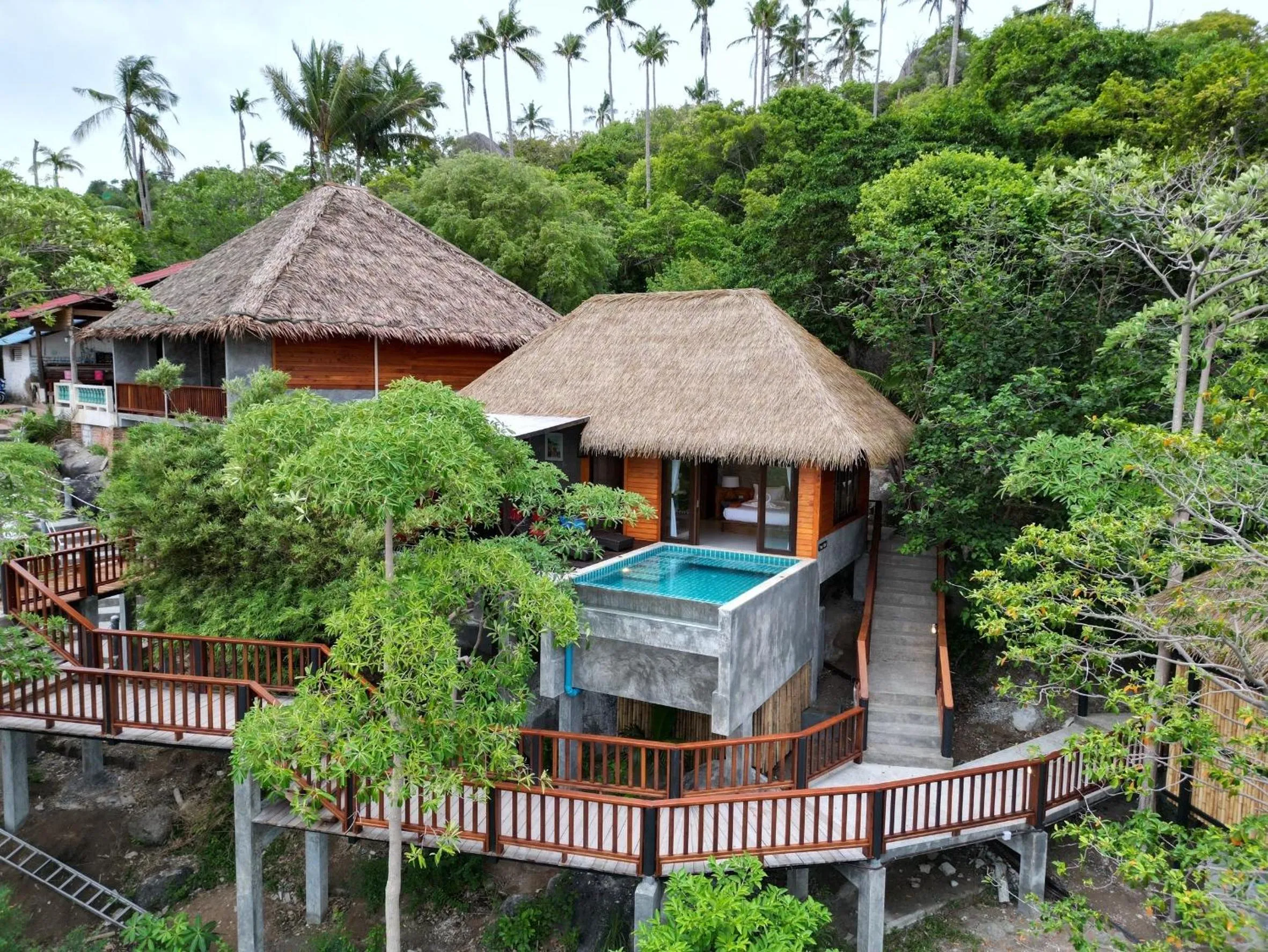 Villa with Private Pool in Koh Tao Relax Freedom Beach Resort