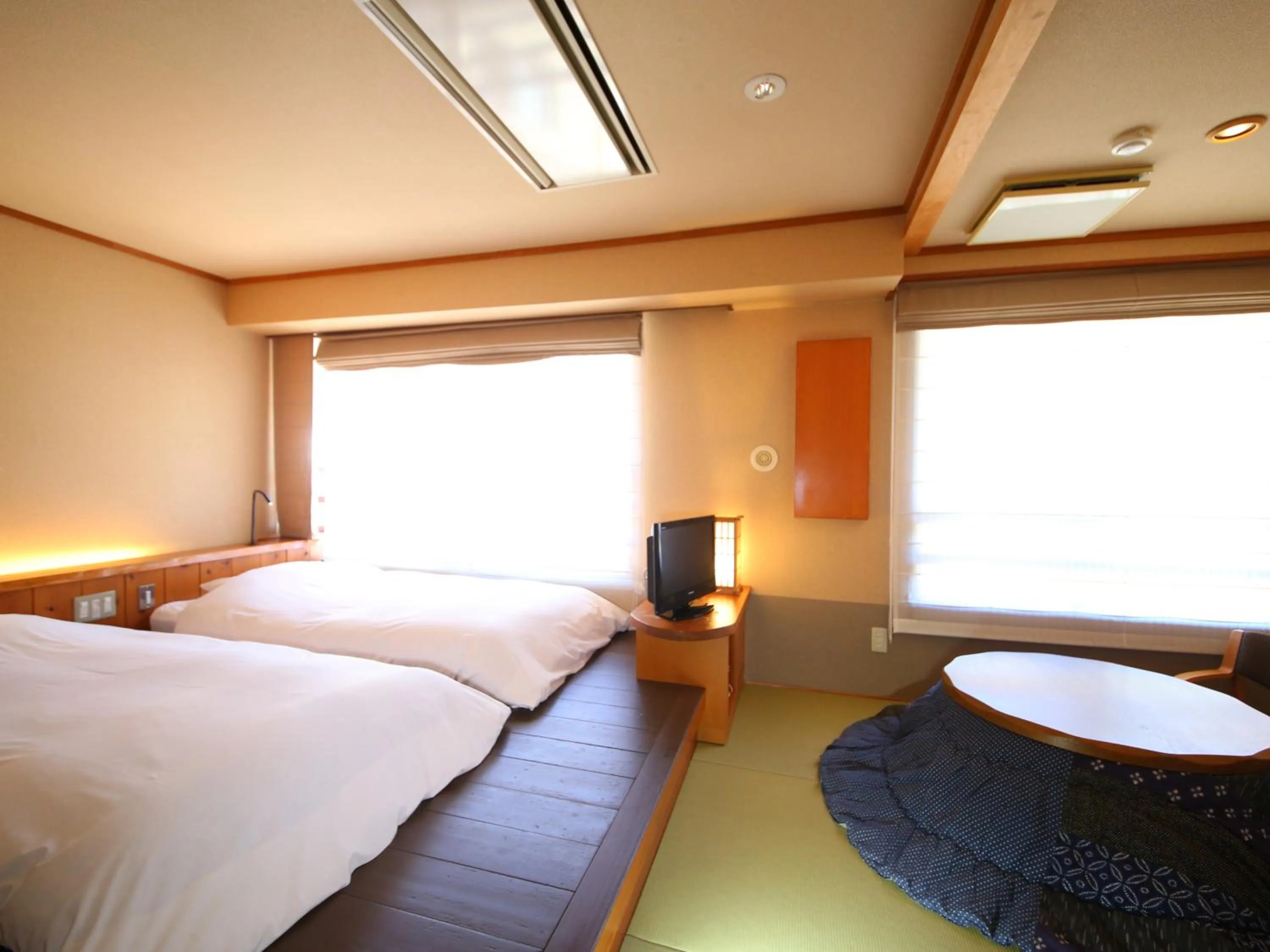 Standard Twin Room in Ryokan Sakaya
