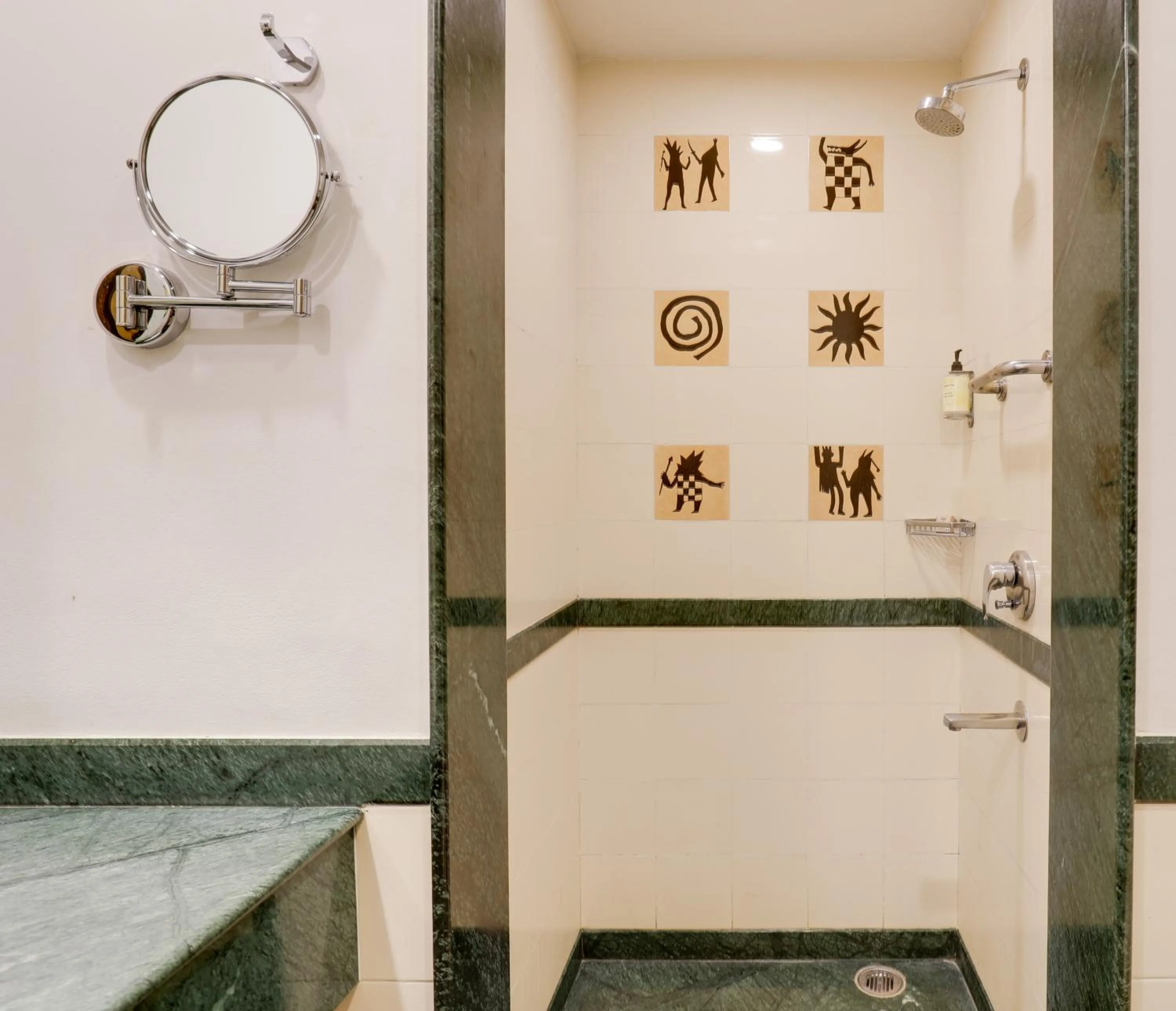 Superior Queen Room - single occupancy in Lemon Tree Hotel Chandigarh