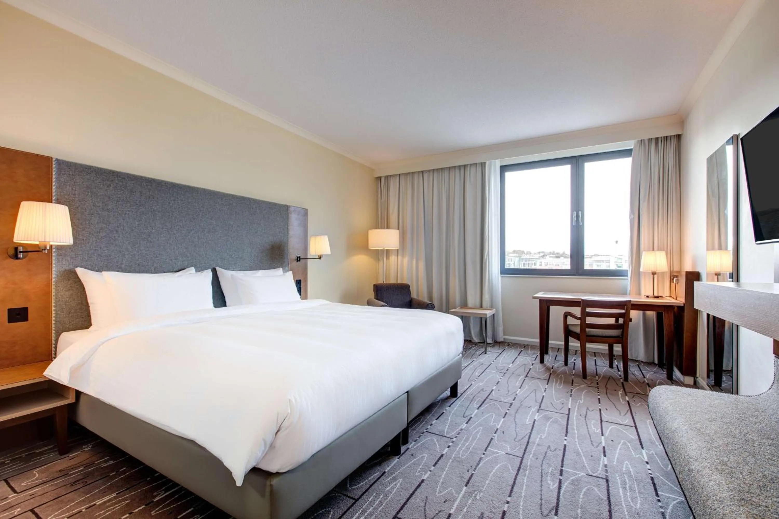 Standard Room in Radisson Blu Waterfront Hotel, Jersey