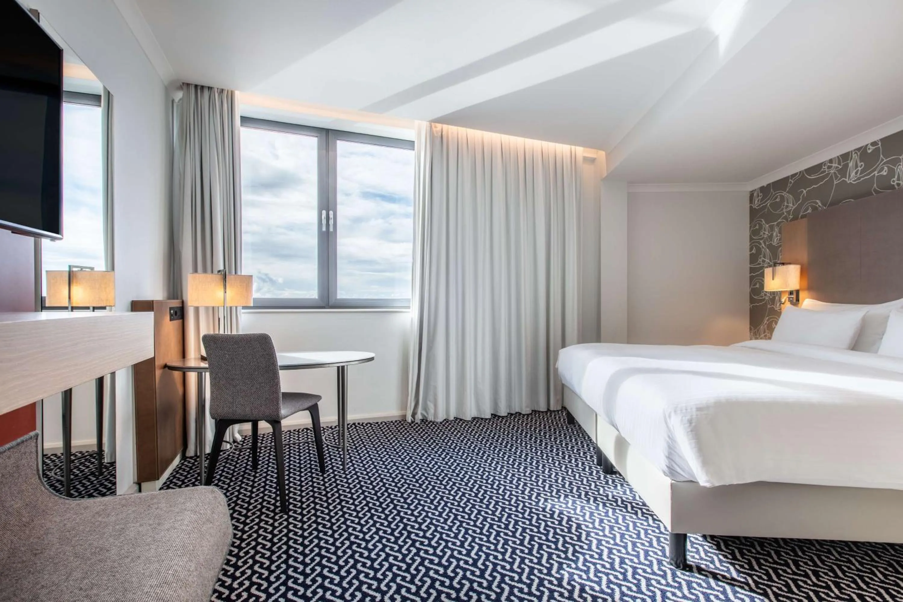 Junior Suite with Marina View in Radisson Blu Waterfront Hotel, Jersey