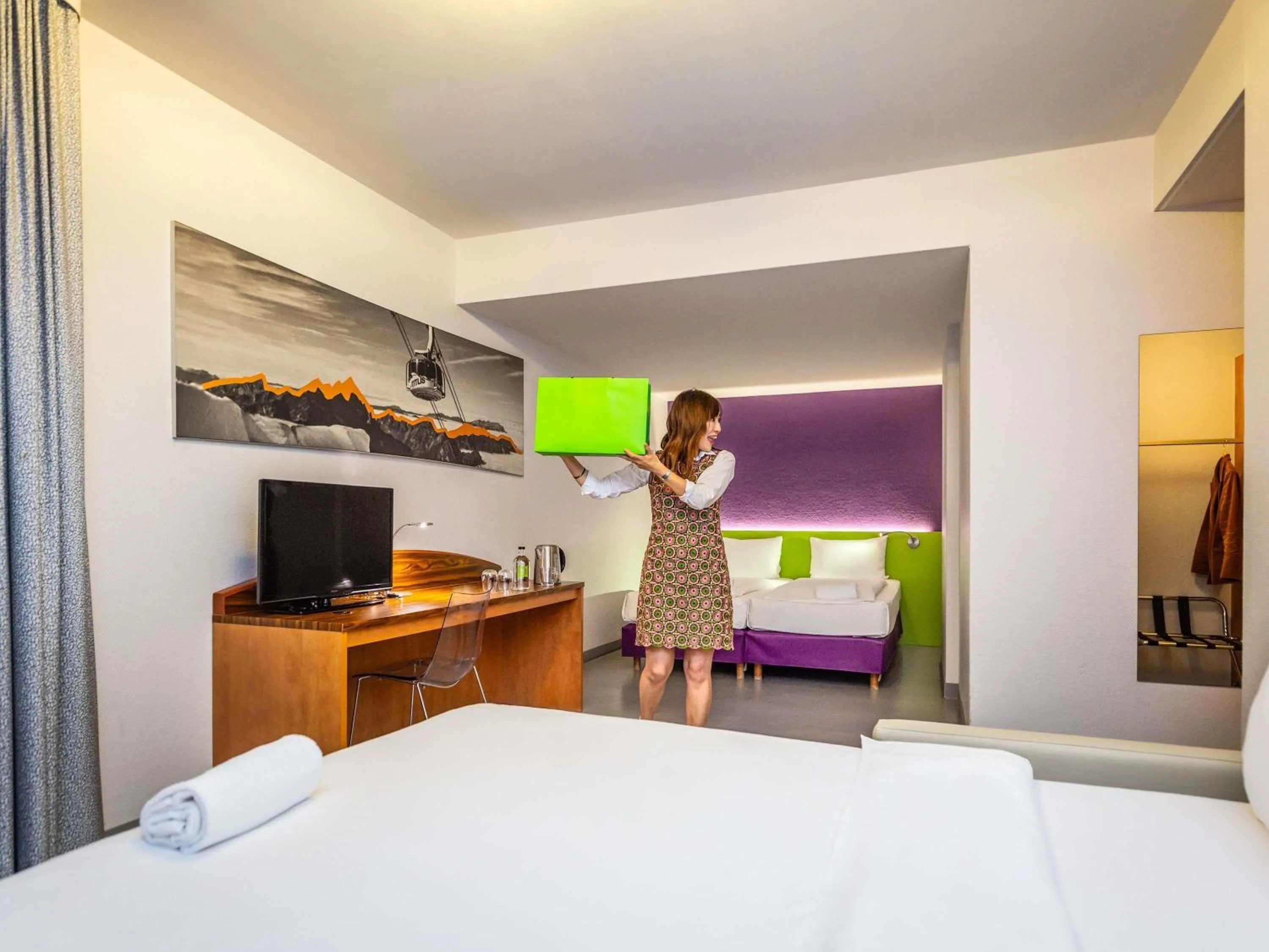 Standard Twin Room with Sofa in ibis Styles Luzern