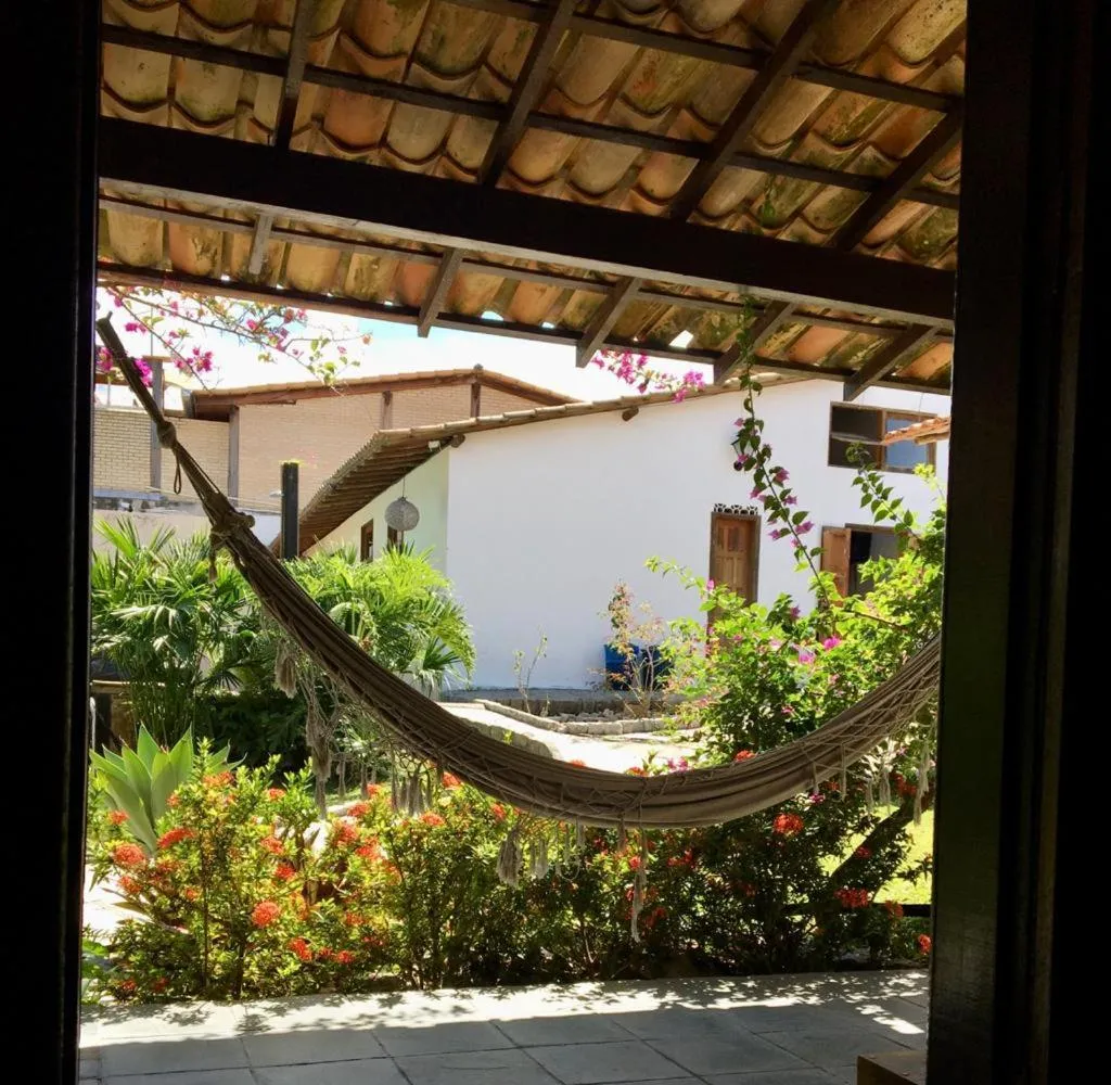 Classic Triple Room in Pousada Tubarão