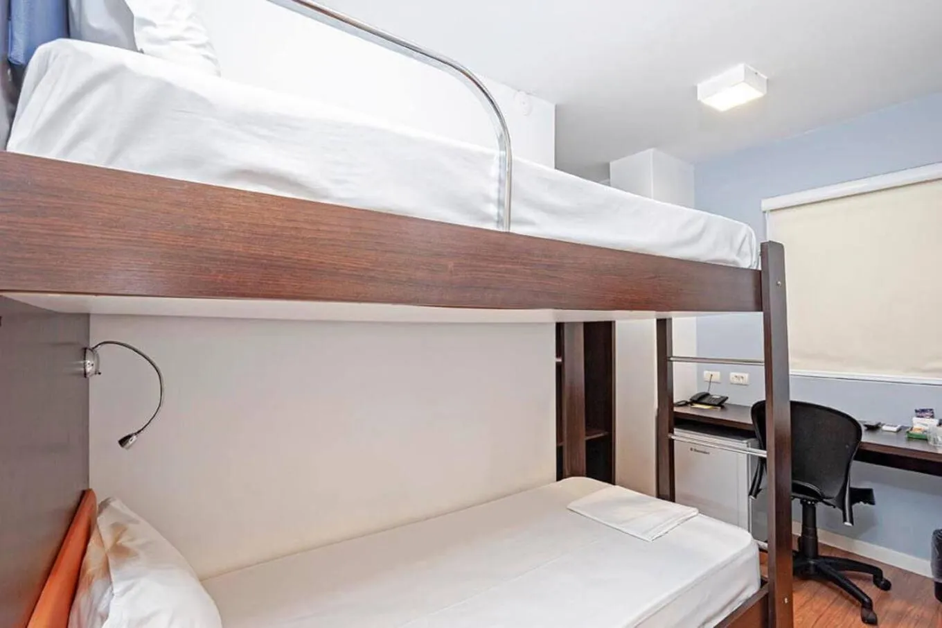 Twin Room Bunk Bed in Camboriu Express