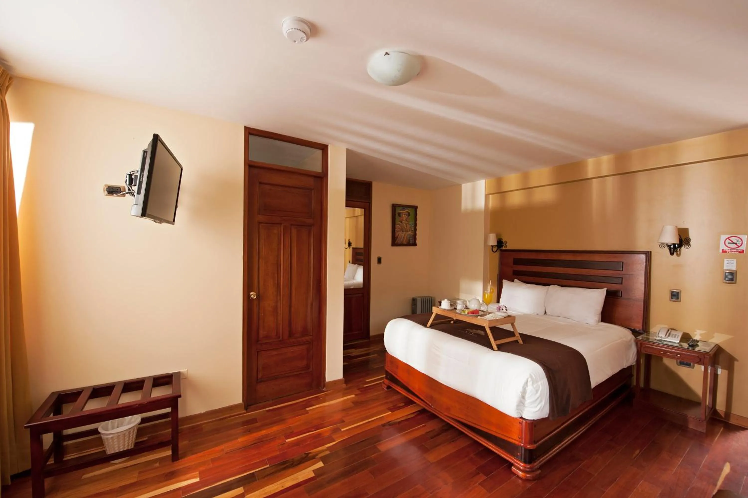 Double Room in Hotel Mabey Urubamba