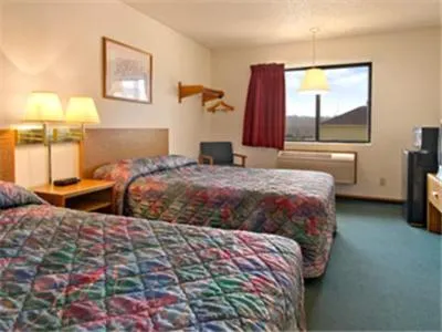 Deluxe Double Room with Two Double Beds - Non-Smoking in Super 8 by Wyndham Batesville