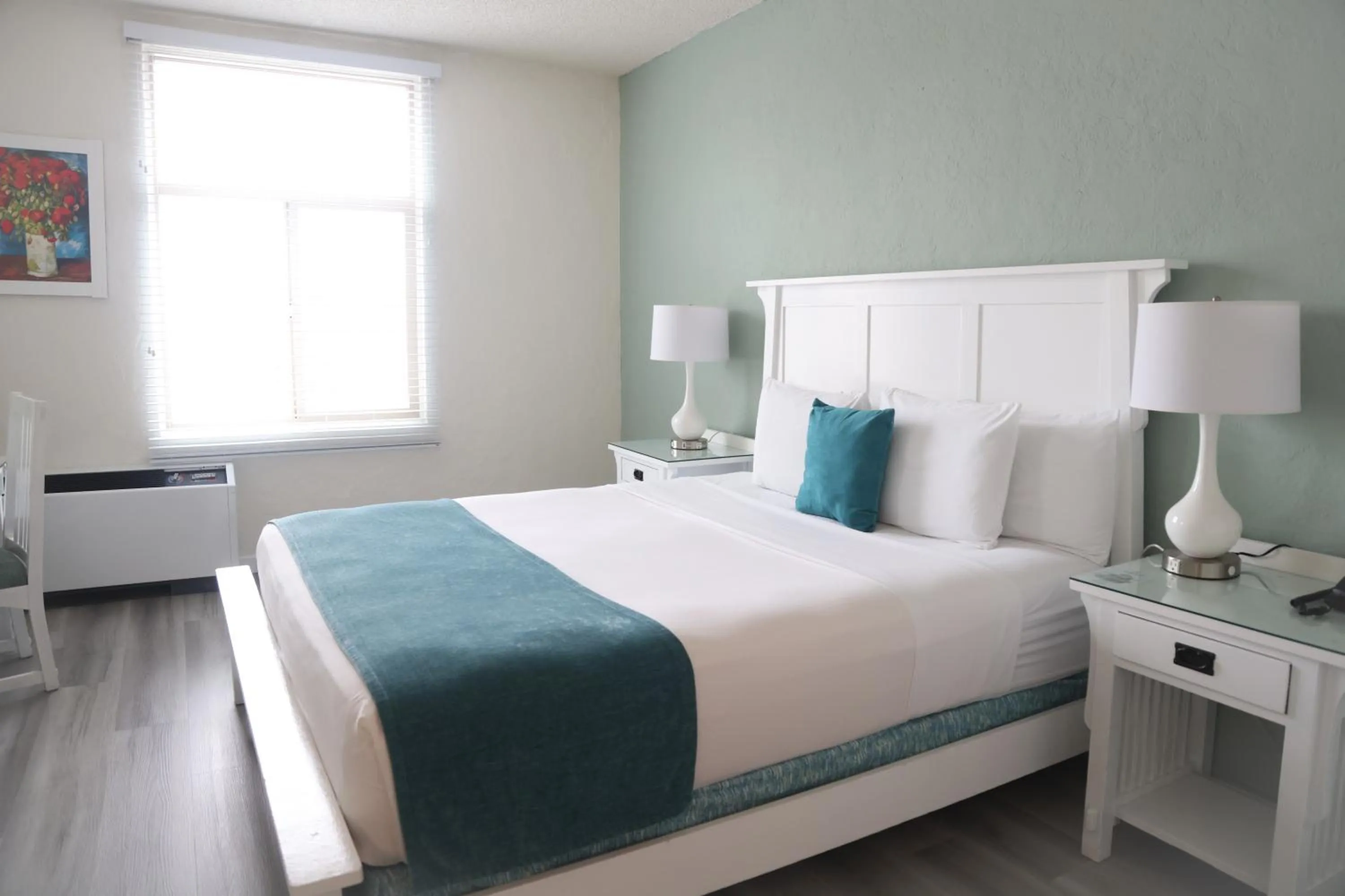 King Room in Hotel Carmel Santa Monica