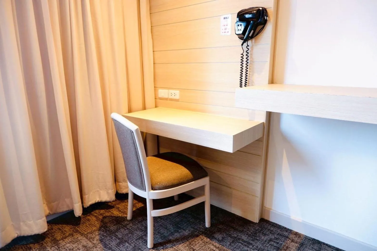 Large Twin Room in FuramaXclusive Pratunam Park Hotel