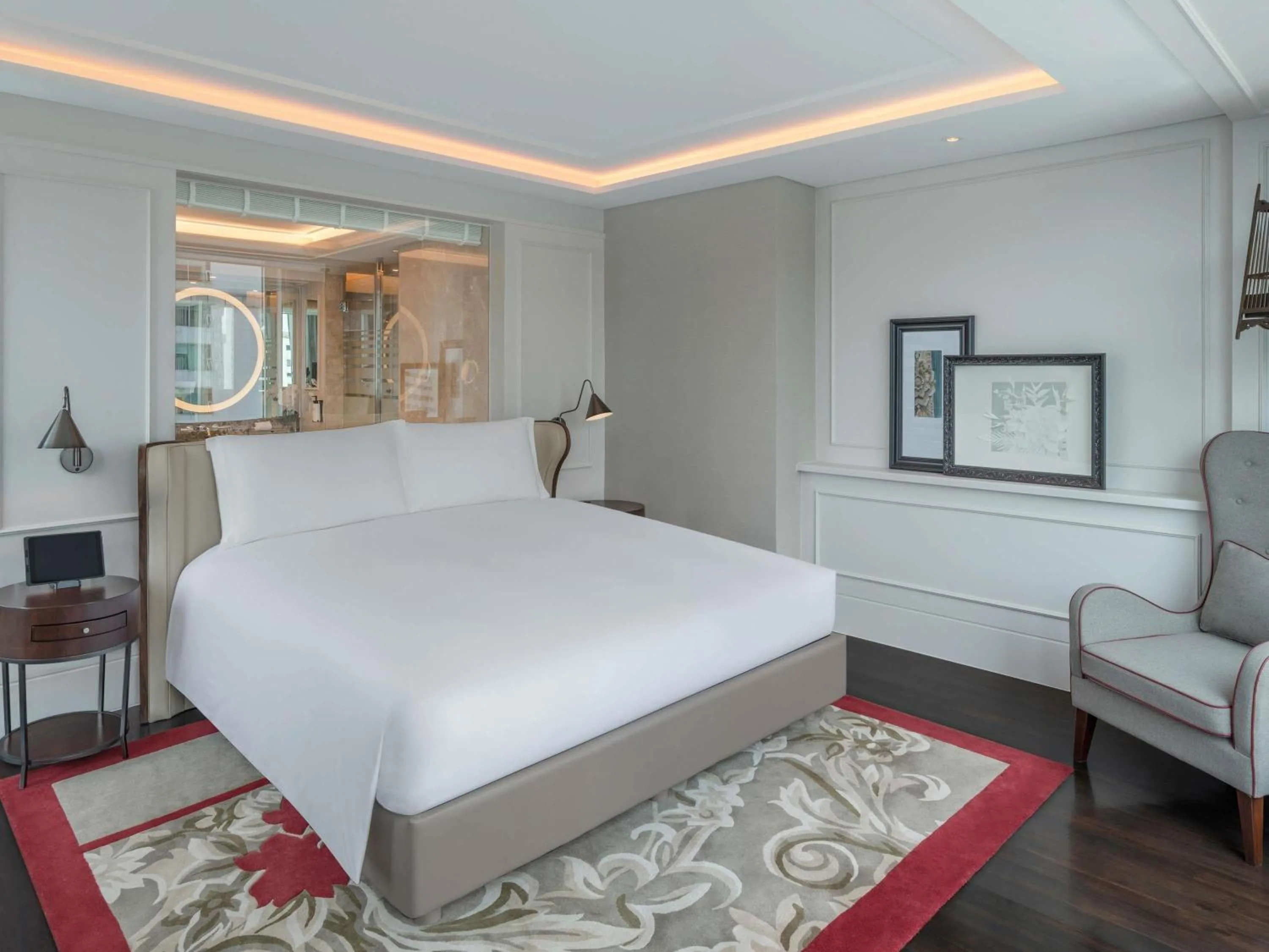 Junior Suite with King Bed - Club Millésime Access in Sofitel Bangkok Sukhumvit