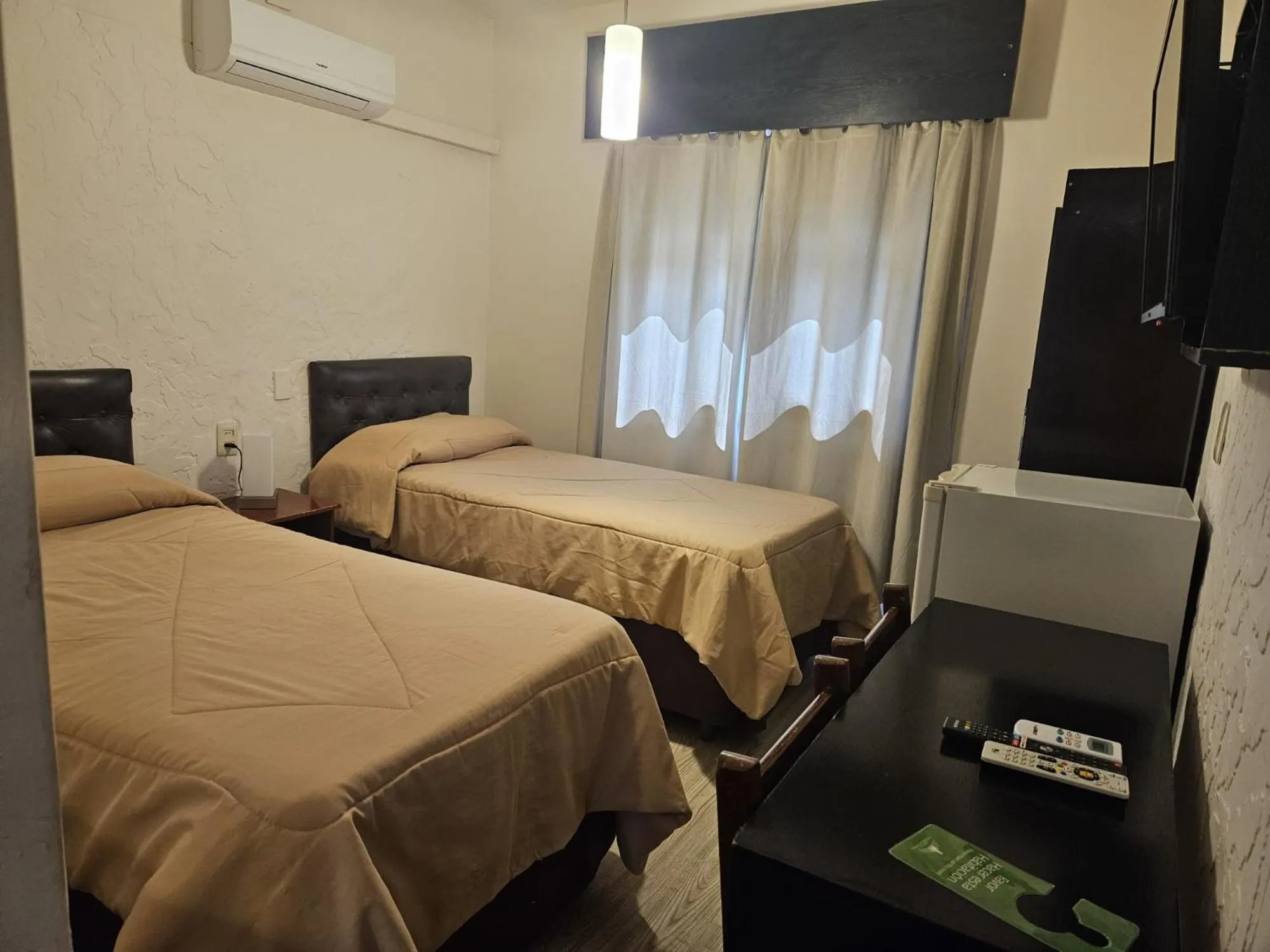 Twin Room in Hotel Internacional